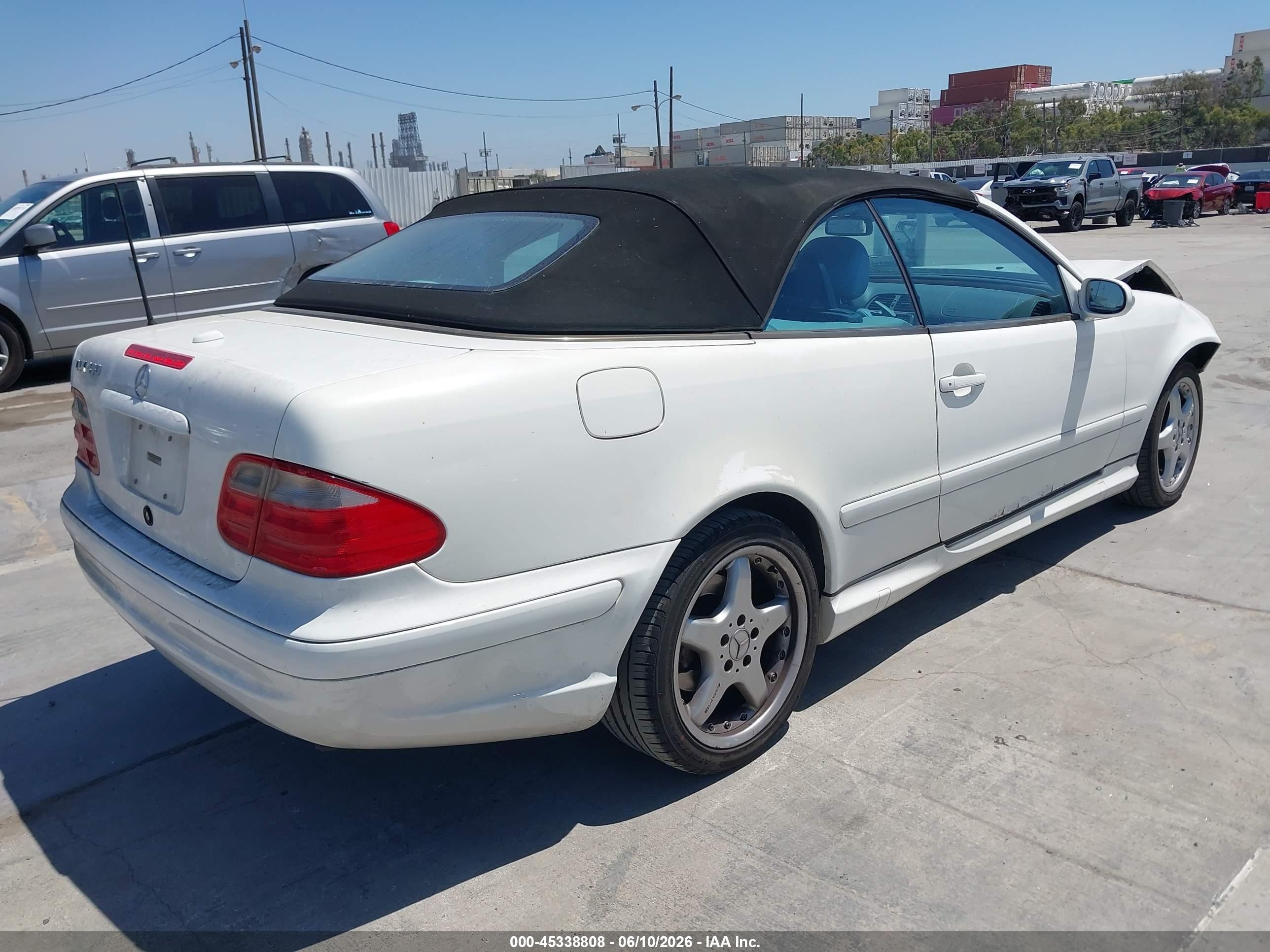 2003 Mercedes-benz Clk 430   Белый vin: WDBLK70GX3T139762