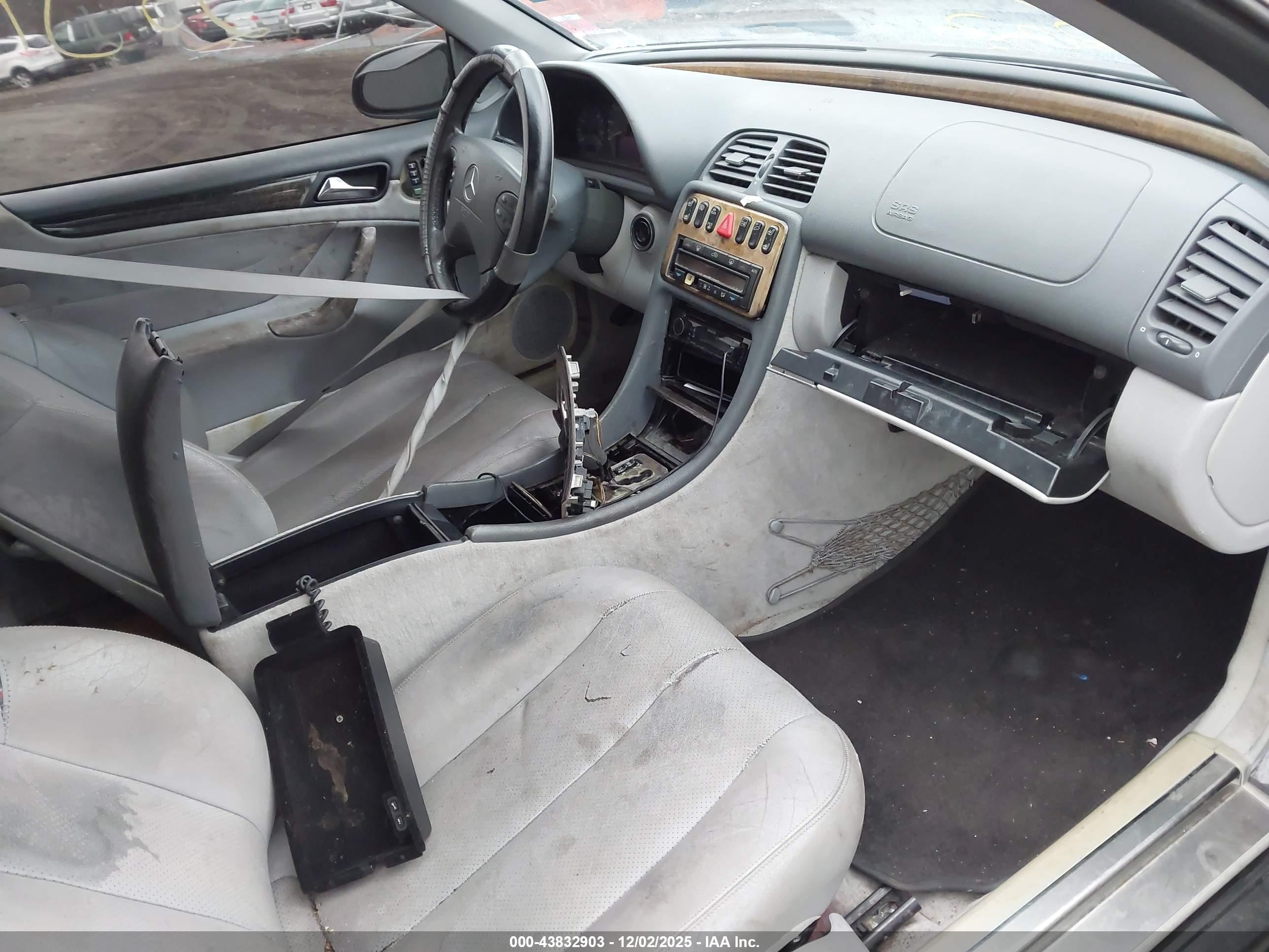 2003 Mercedes-benz Clk 430   Gray vin: WDBLK70GX3T141429