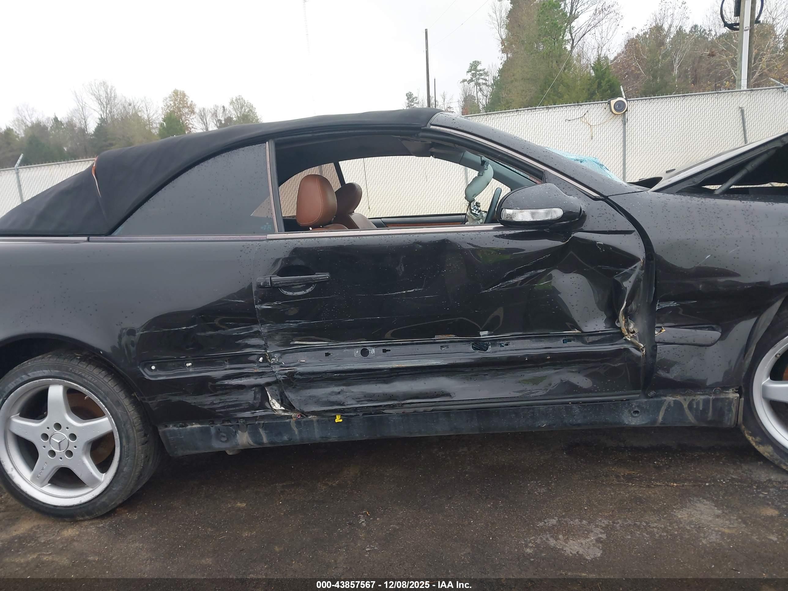 2003 Mercedes-benz Clk 430   Black vin: WDBLK70GX3T141575