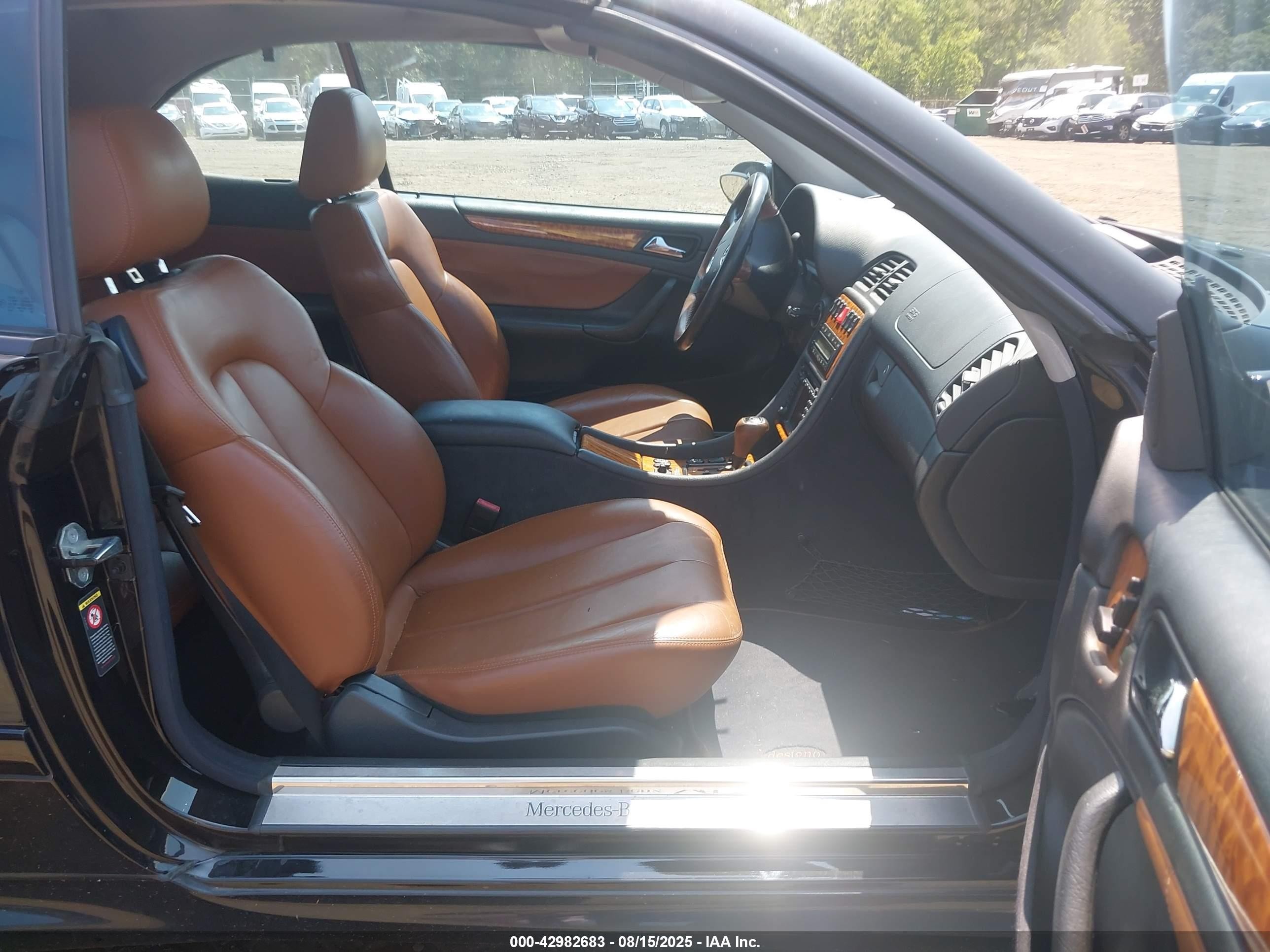2000 Mercedes-benz Clk 430   Black vin: WDBLK70GXYT050491