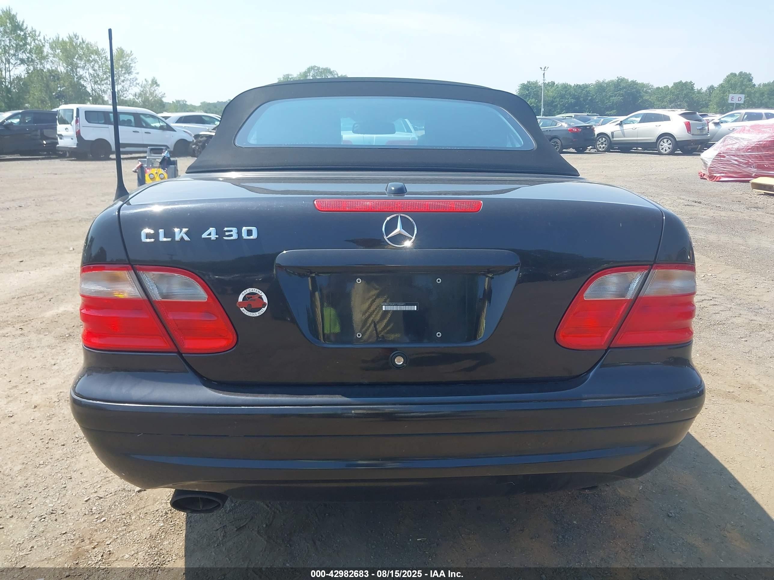 2000 Mercedes-benz Clk 430   Black vin: WDBLK70GXYT050491