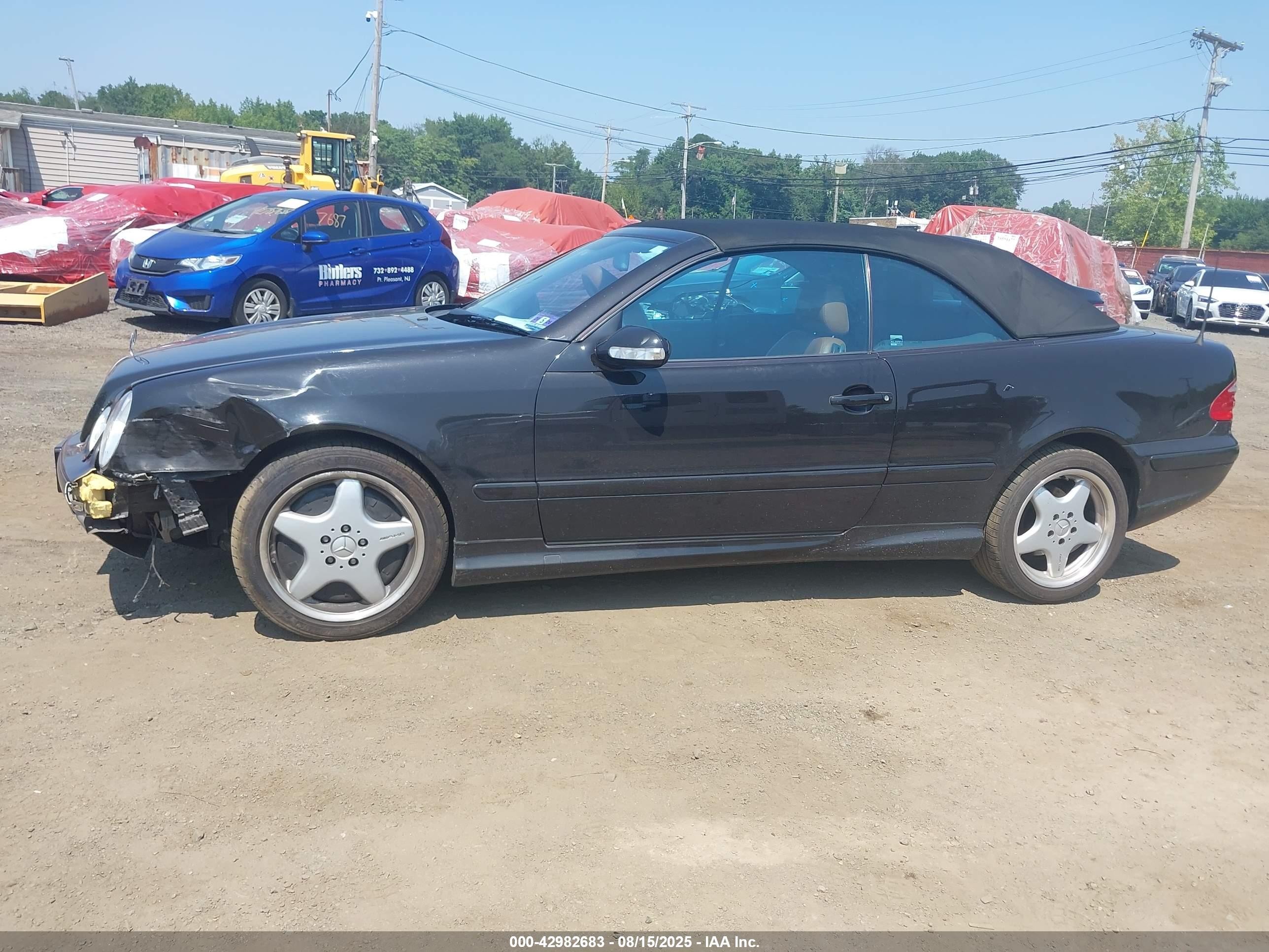 2000 Mercedes-benz Clk 430   Black vin: WDBLK70GXYT050491