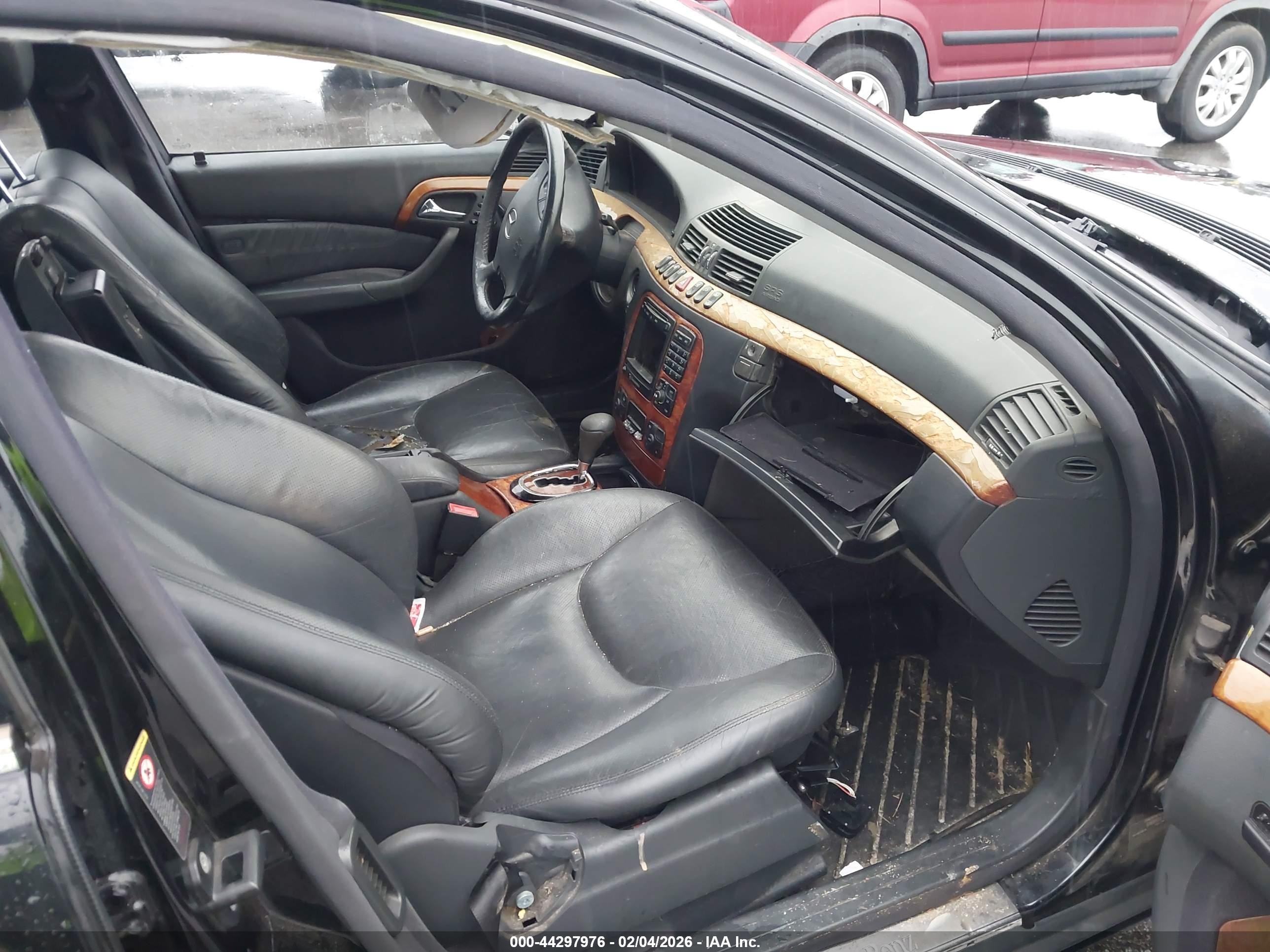 2001 Mercedes-benz S 430   Черный vin: WDBNG70J01A189259