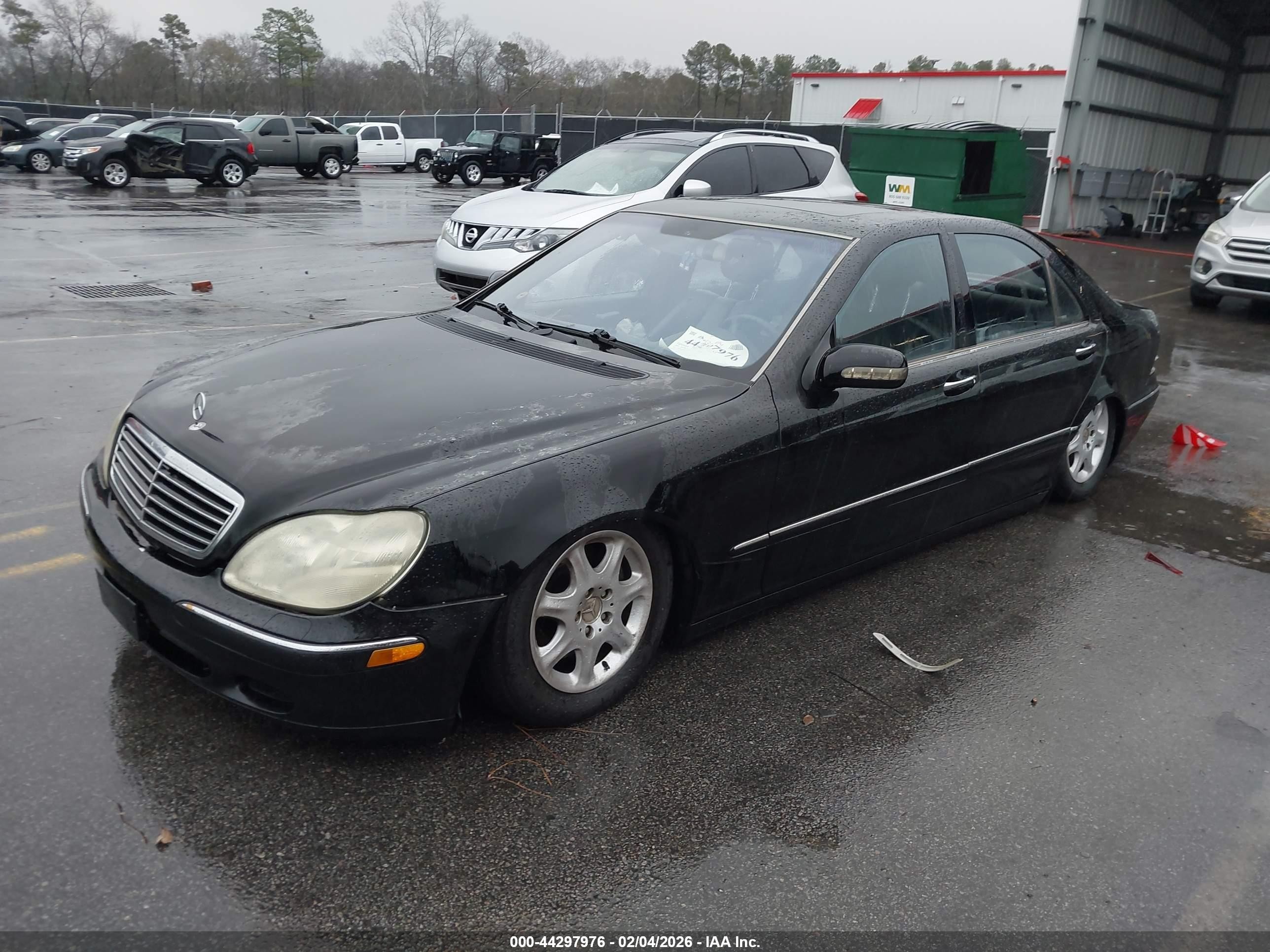 2001 Mercedes-benz S 430   Черный vin: WDBNG70J01A189259