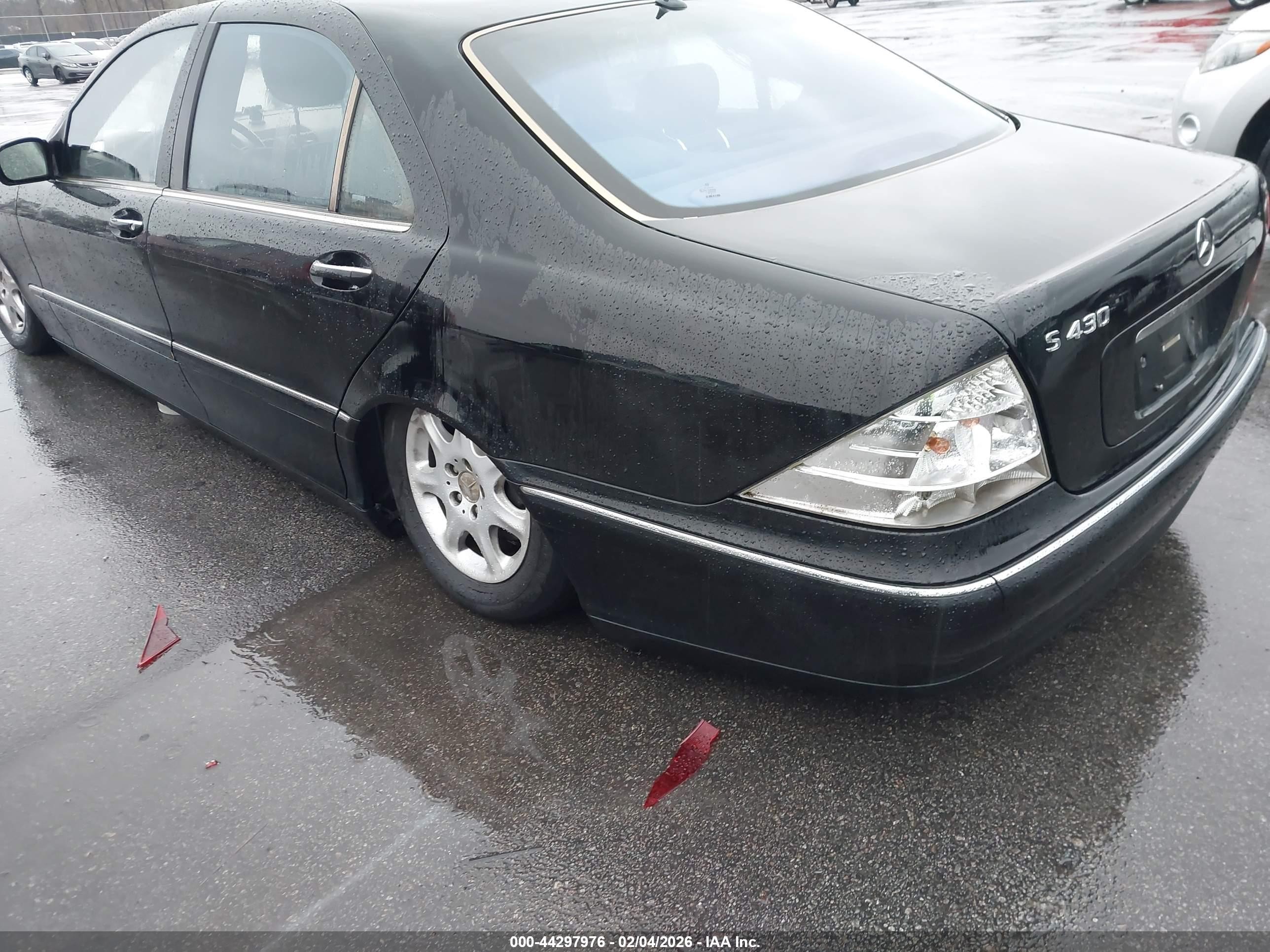 2001 Mercedes-benz S 430   Черный vin: WDBNG70J01A189259