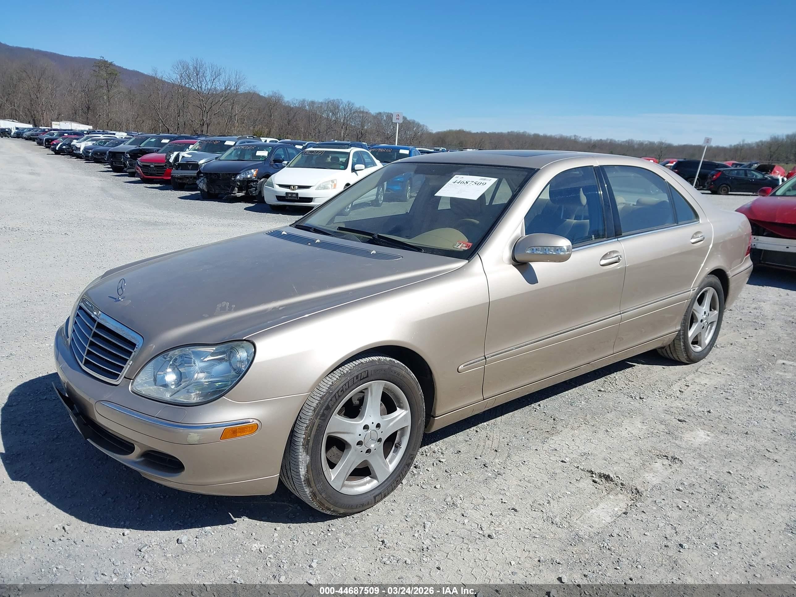 2006 Mercedes-benz S 430   Золотой vin: WDBNG70J06A476656