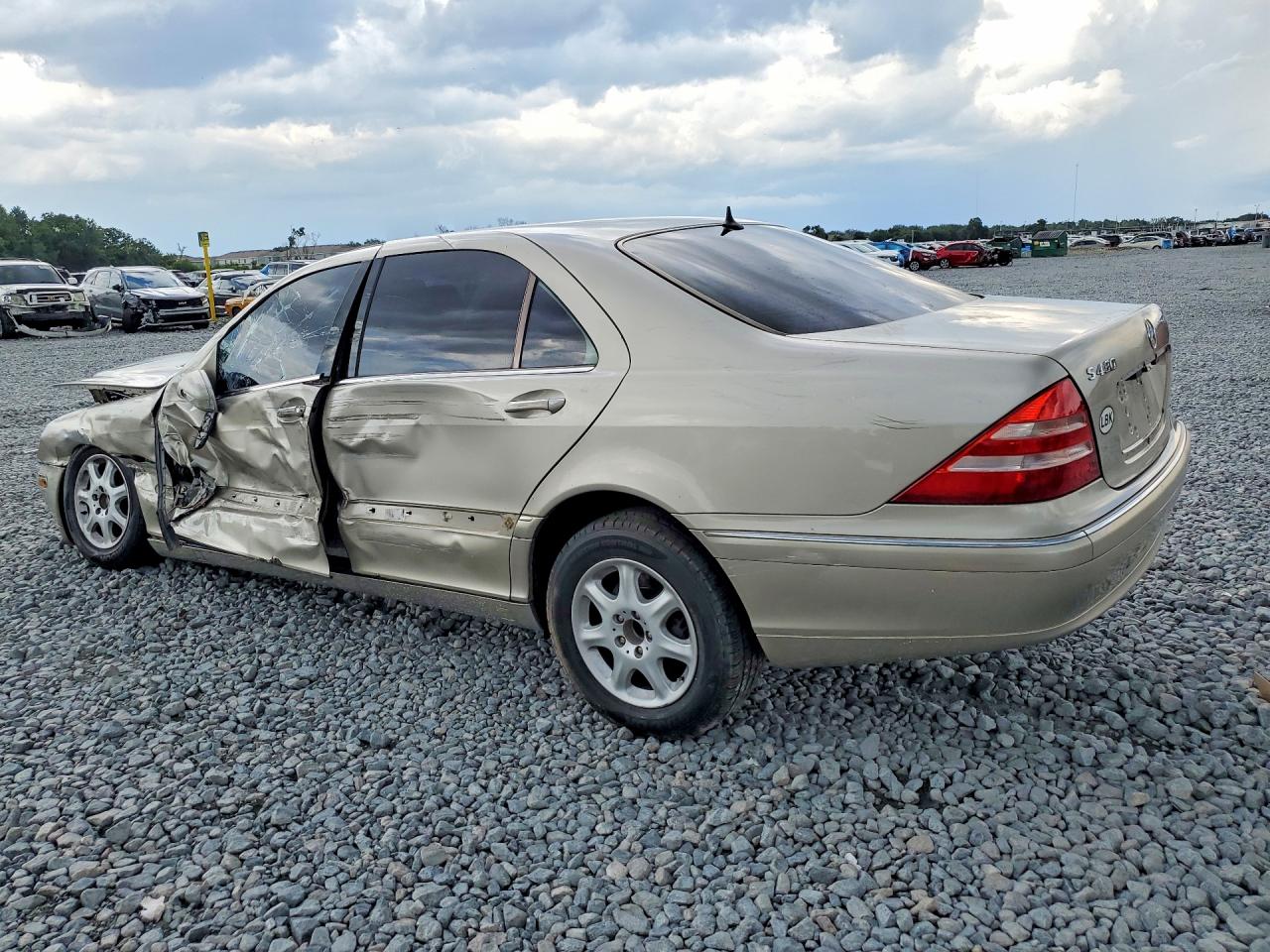 2000 Mercedes-benz S 430 Gold vin: WDBNG70J0YA046483