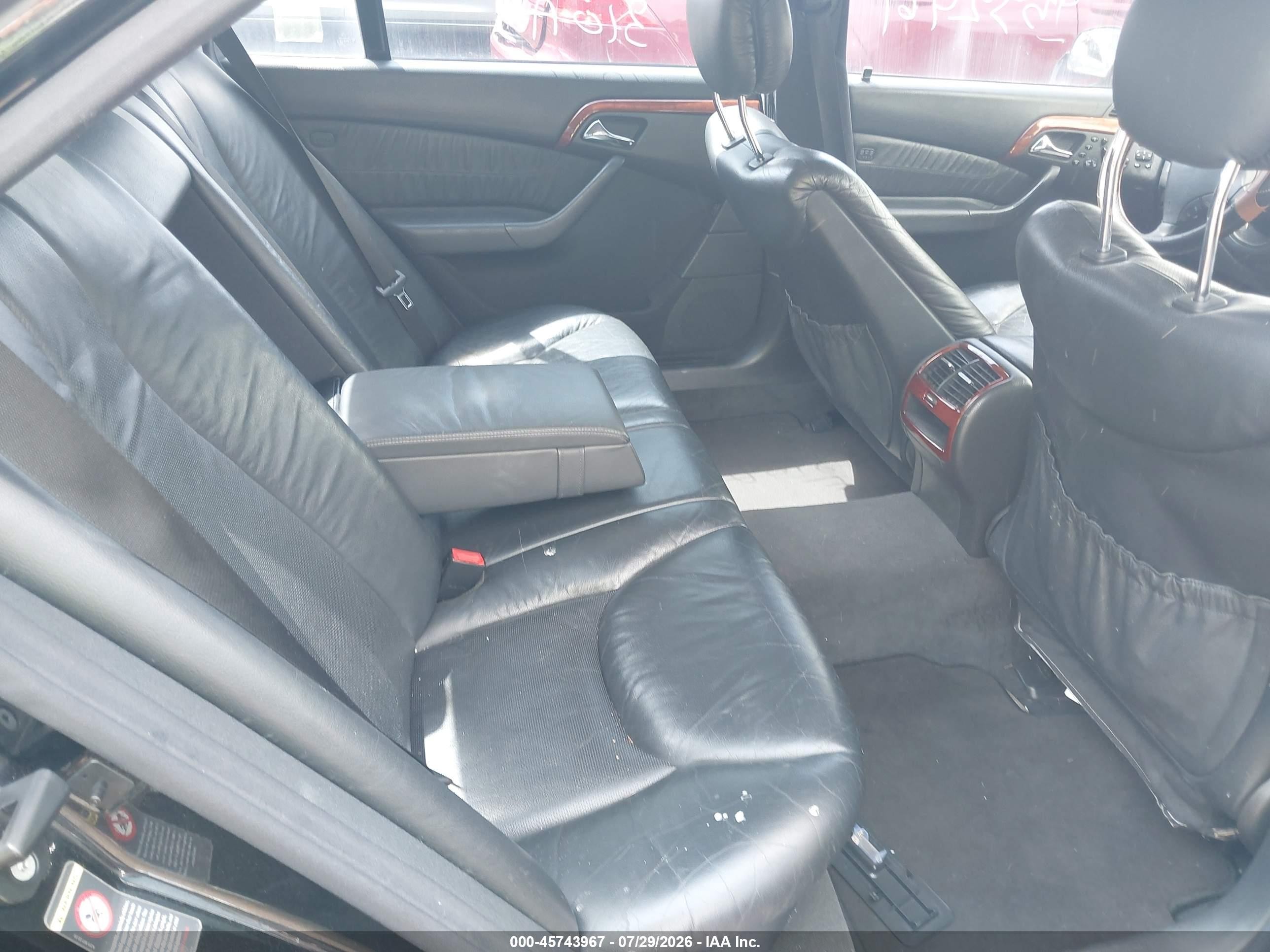 2000 Mercedes-benz S 430   Black vin: WDBNG70J0YA083209