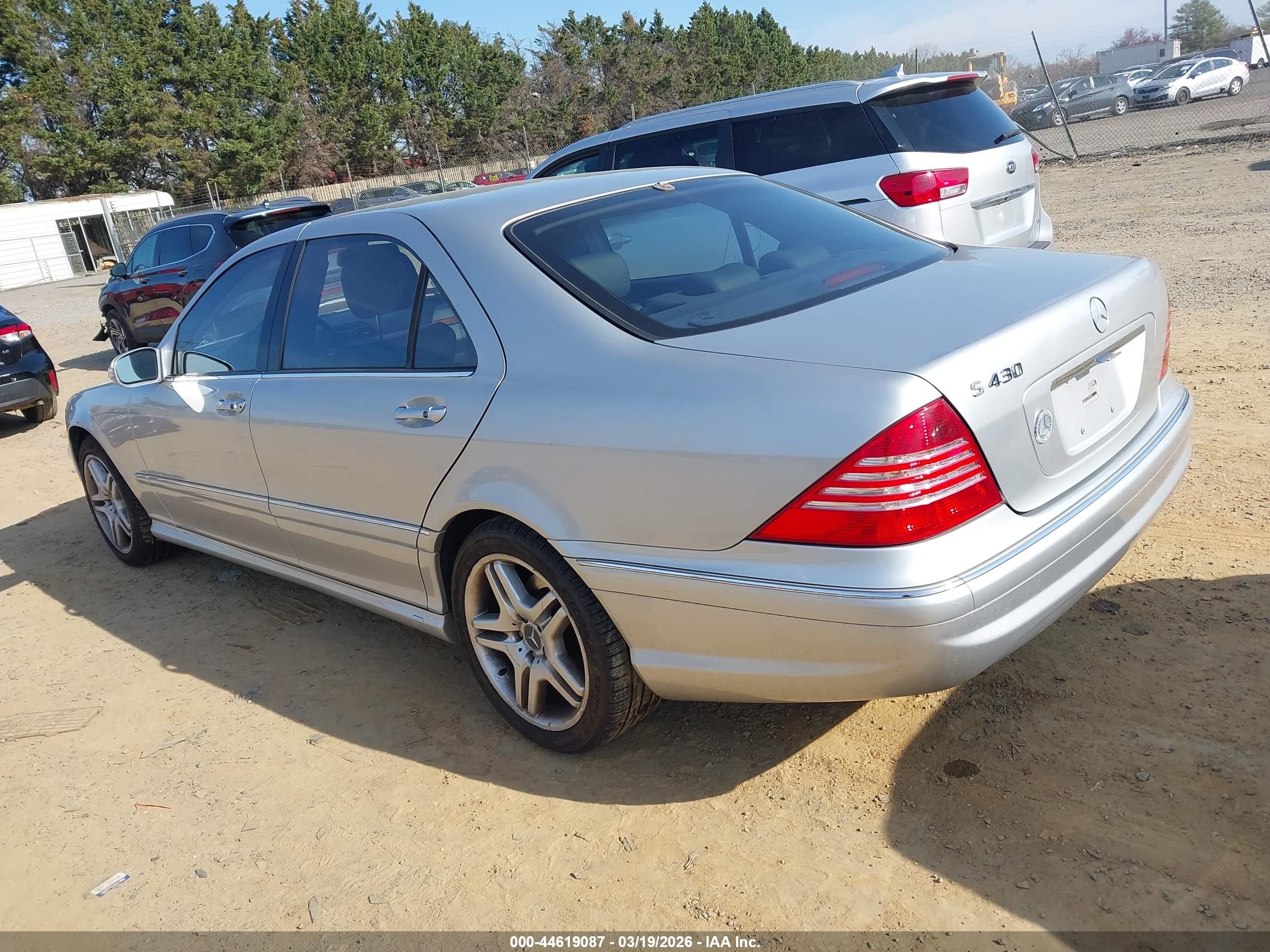 2006 Mercedes-benz S 430   Серебряный vin: WDBNG70J26A466498
