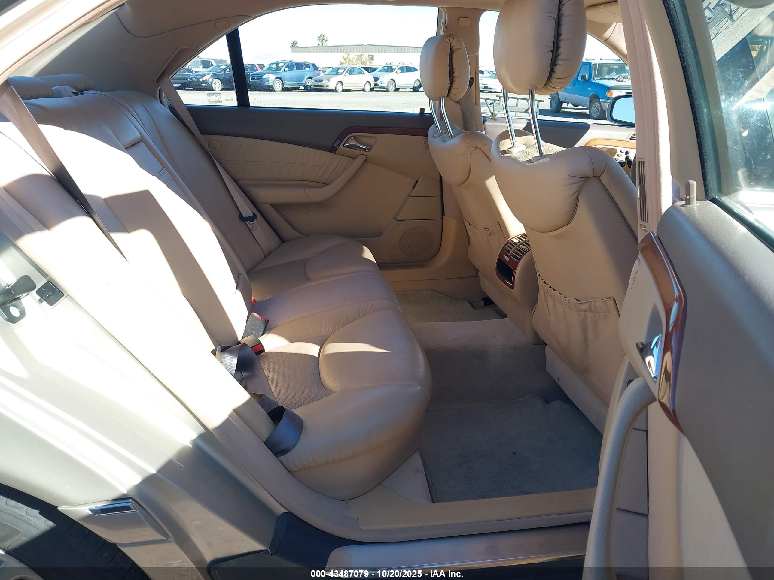 2000 Mercedes-benz S 430   Gold vin: WDBNG70J2YA012450