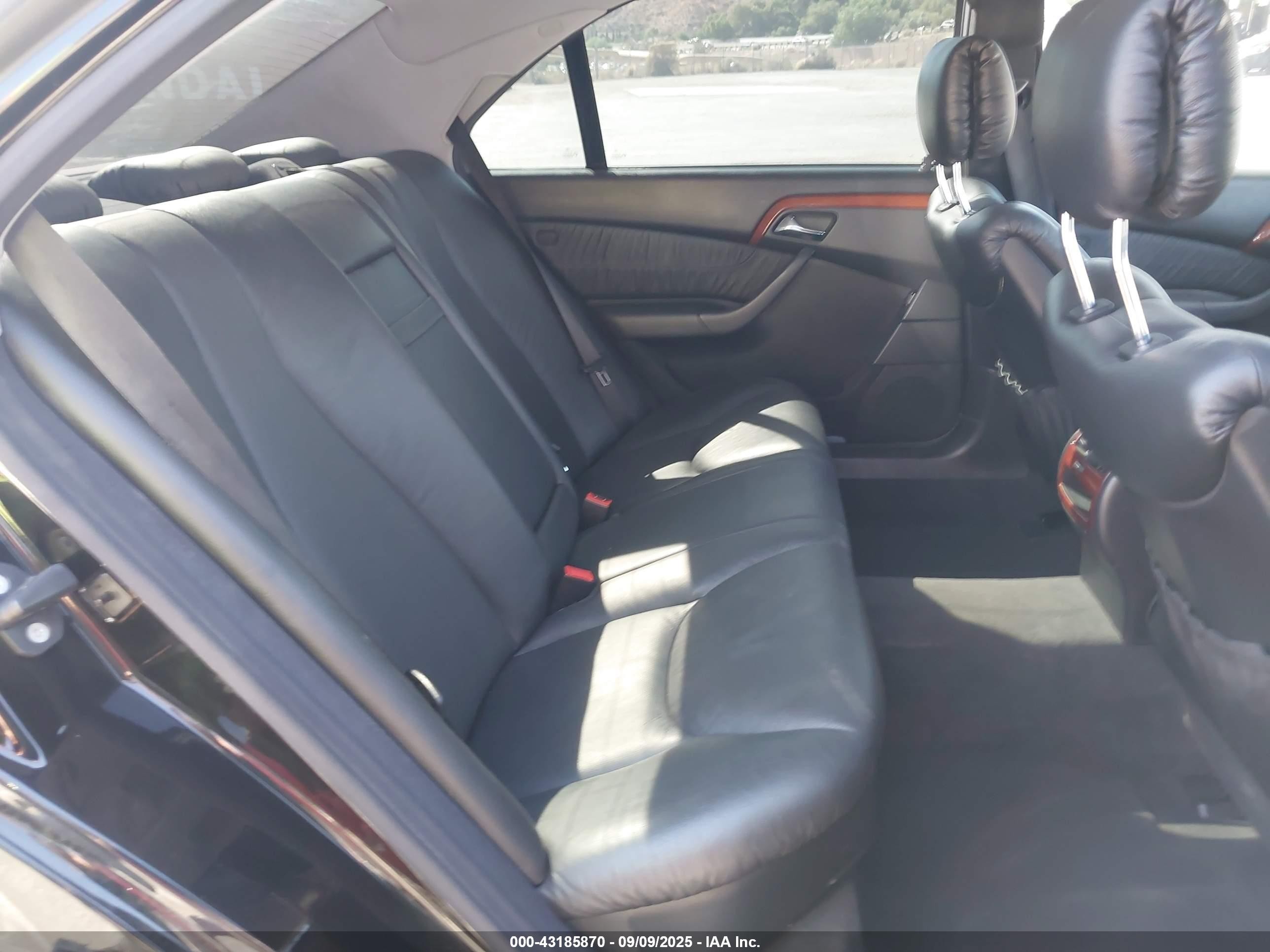 2000 Mercedes-benz S 430   Black vin: WDBNG70J2YA089576