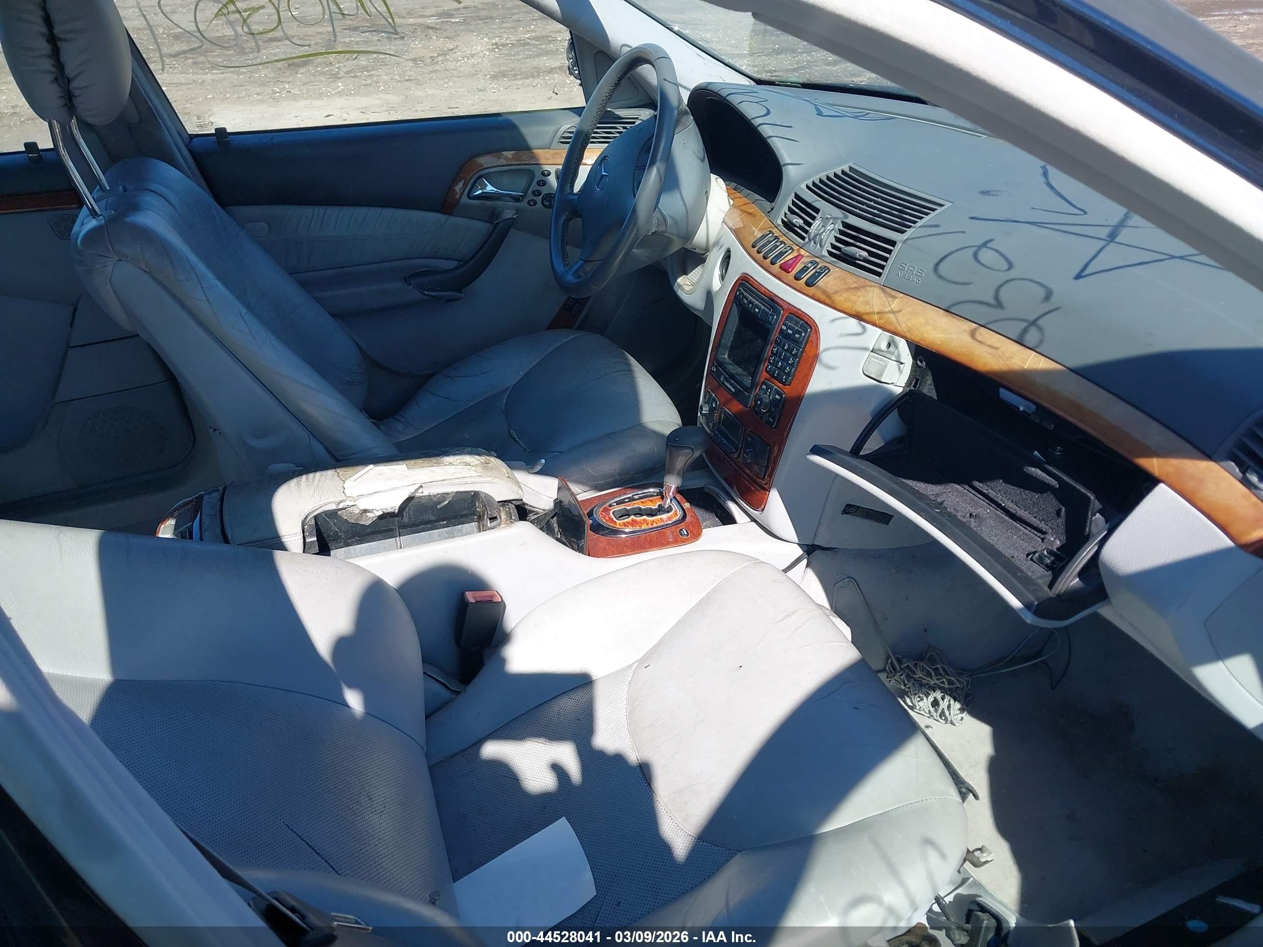 2000 Mercedes-benz S 430   Черный vin: WDBNG70J2YA119188
