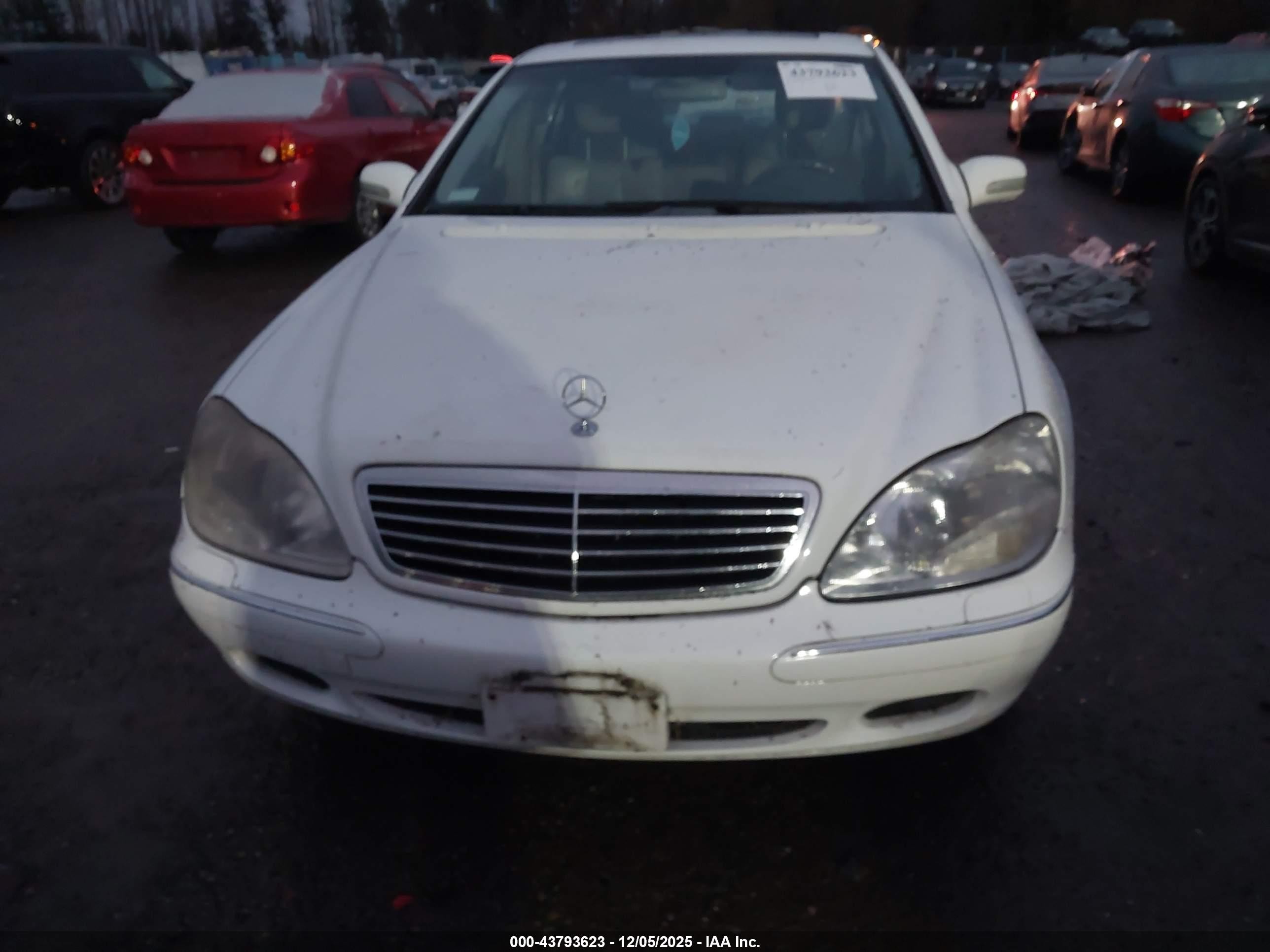 2000 Mercedes-benz S 430   White vin: WDBNG70J2YA124097