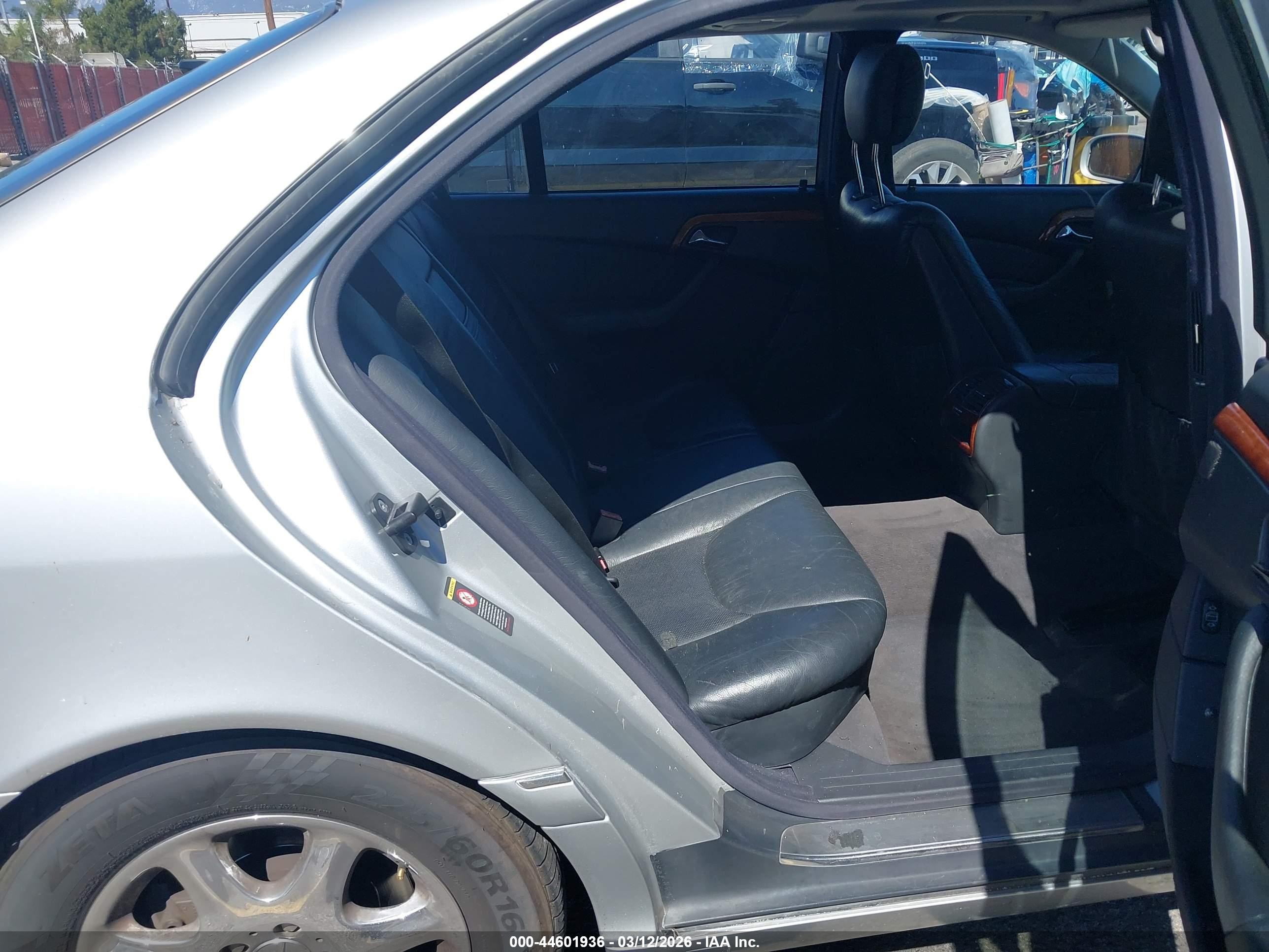 2001 Mercedes-benz S 430   Серебряный vin: WDBNG70J31A160273