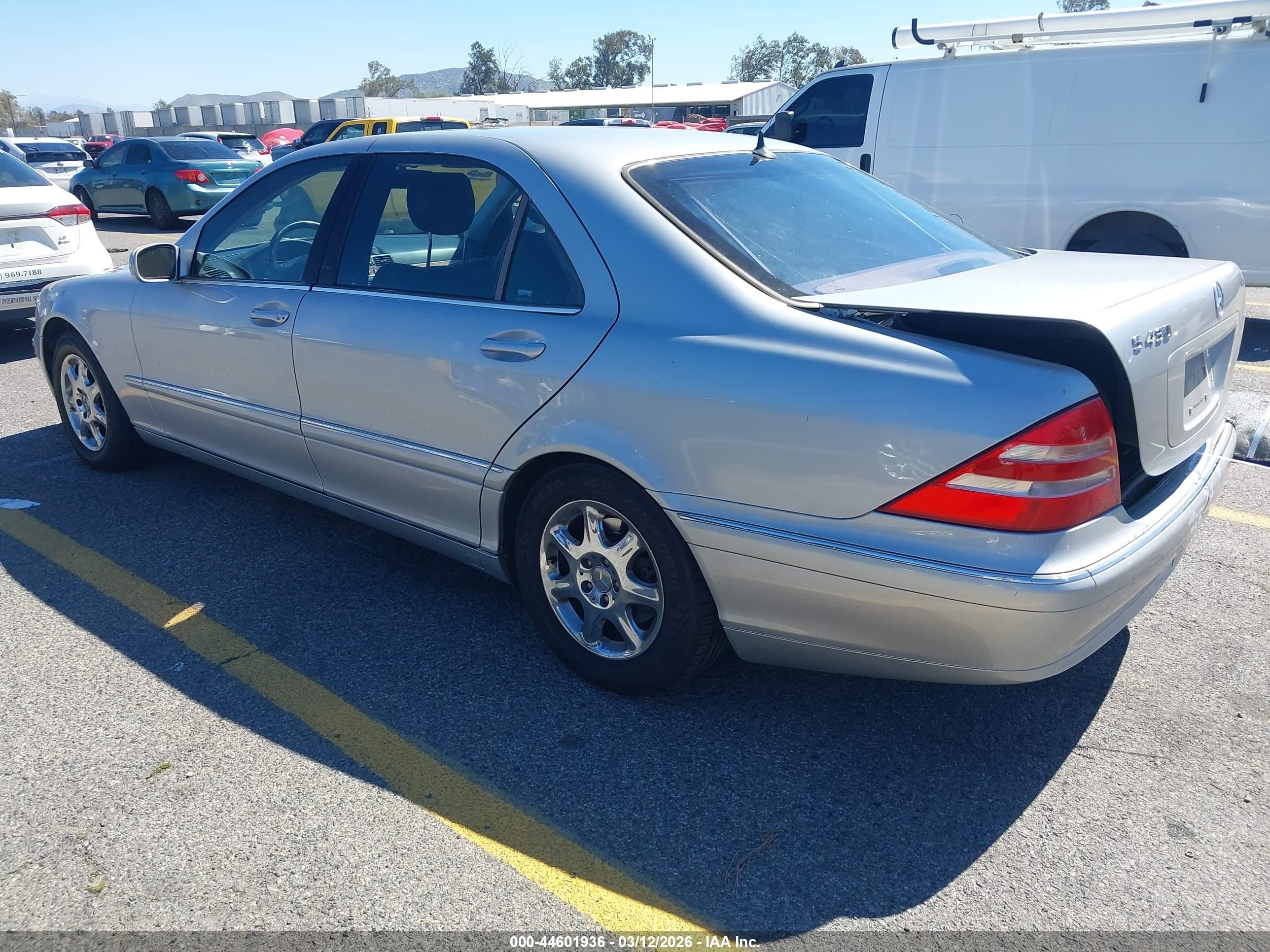 2001 Mercedes-benz S 430   Серебряный vin: WDBNG70J31A160273
