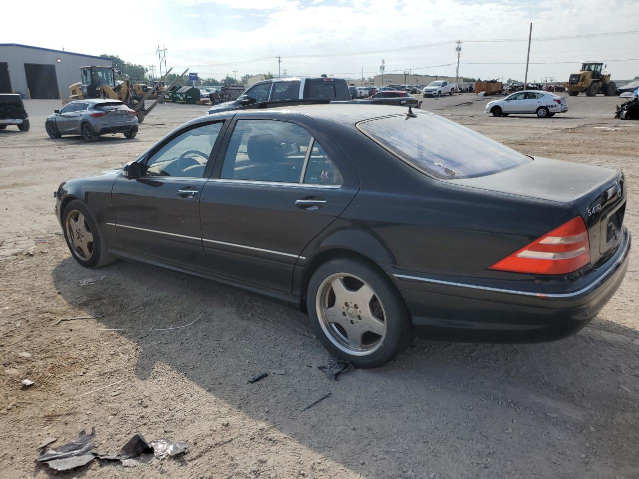 2001 Mercedes-benz S 430 Черный vin: WDBNG70J31A173301