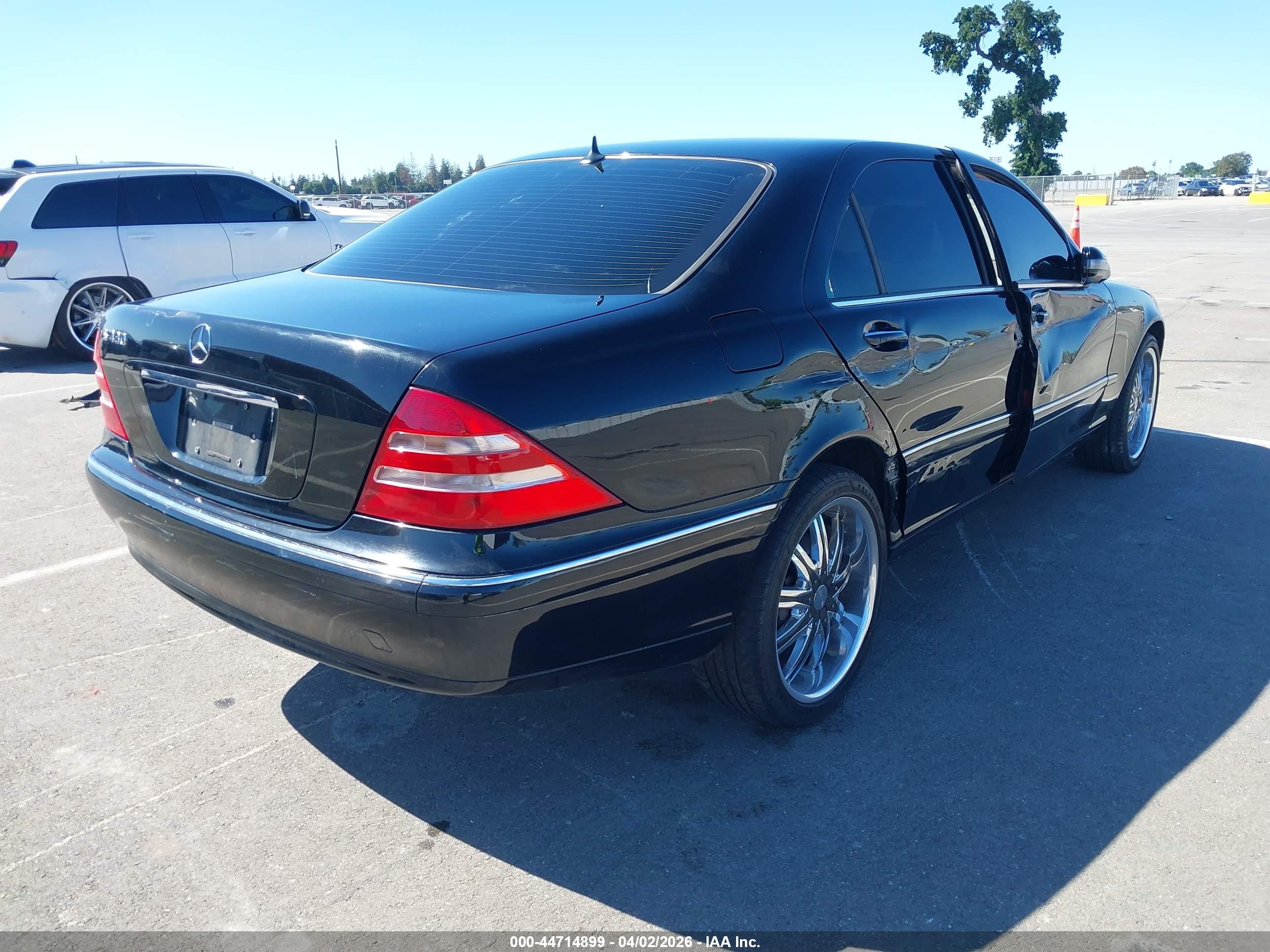 2000 Mercedes-benz S 430   Black vin: WDBNG70J3YA051158