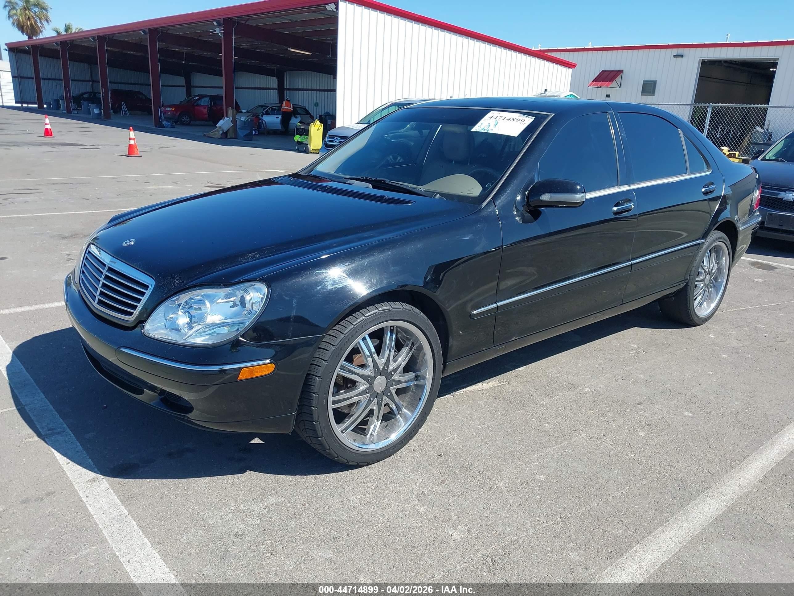 2000 Mercedes-benz S 430   Black vin: WDBNG70J3YA051158