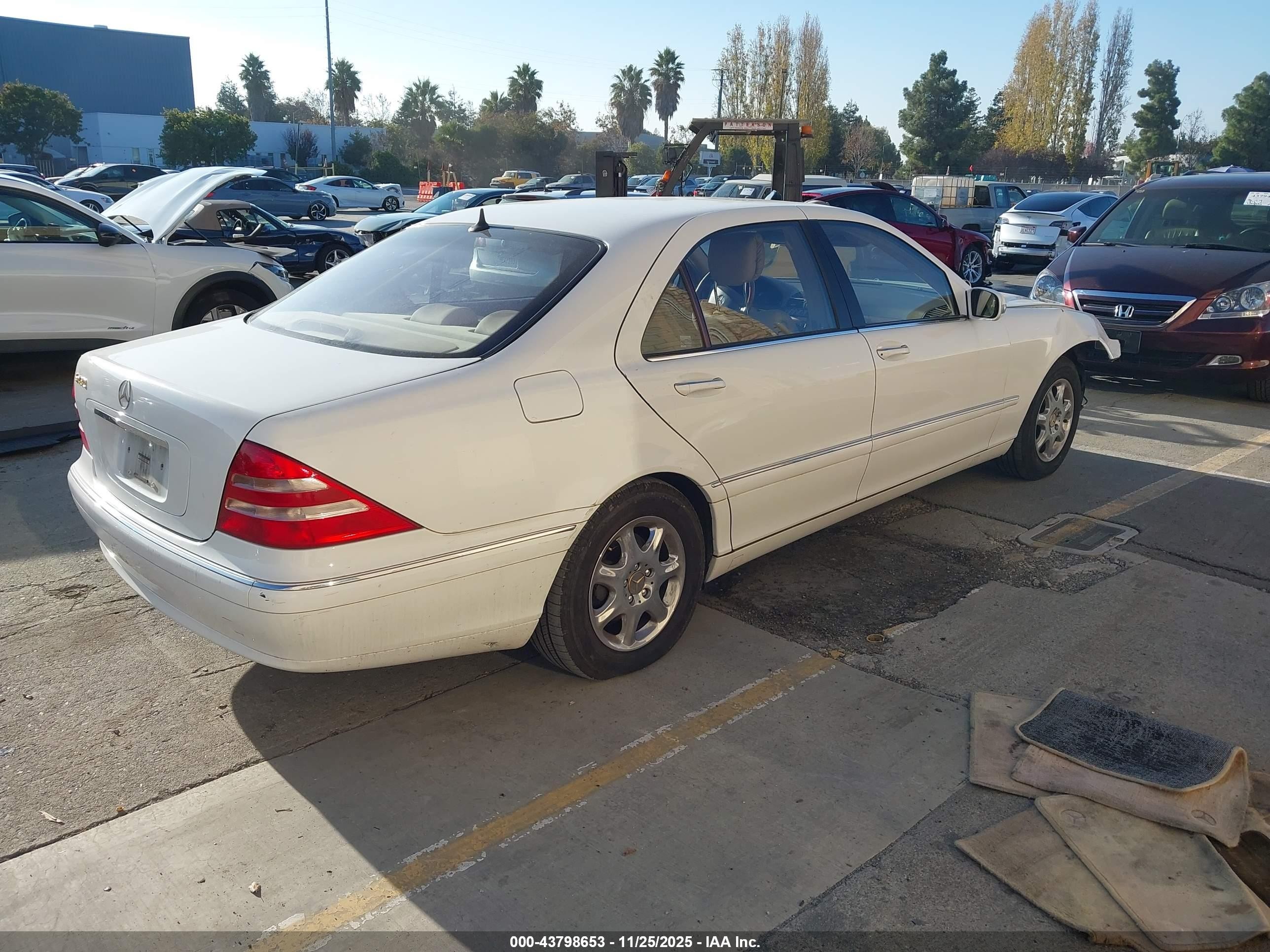 2001 Mercedes-benz S 430   Белый vin: WDBNG70J41A177633