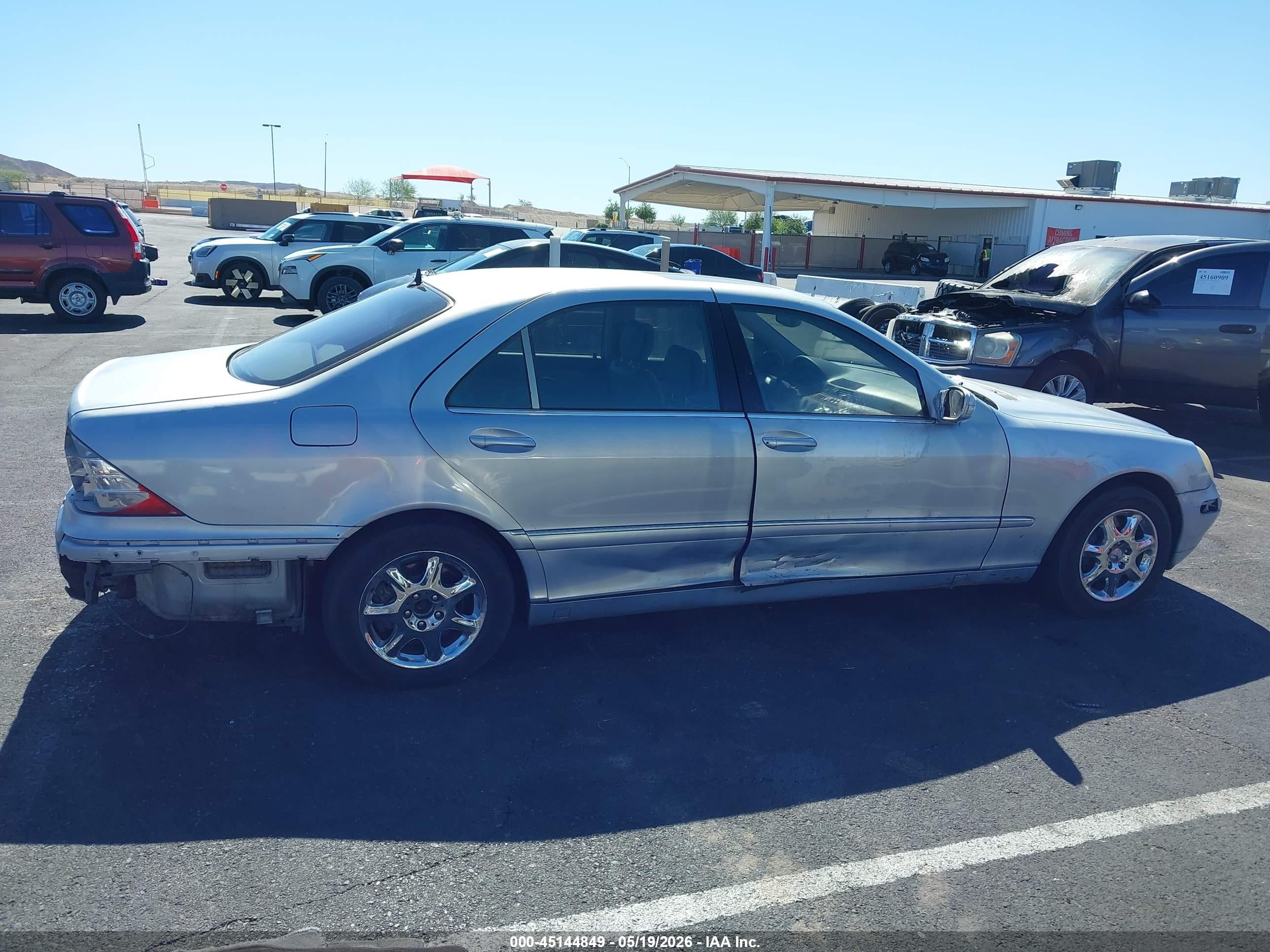 2001 Mercedes-benz S 430   Light Blue vin: WDBNG70J61A139756