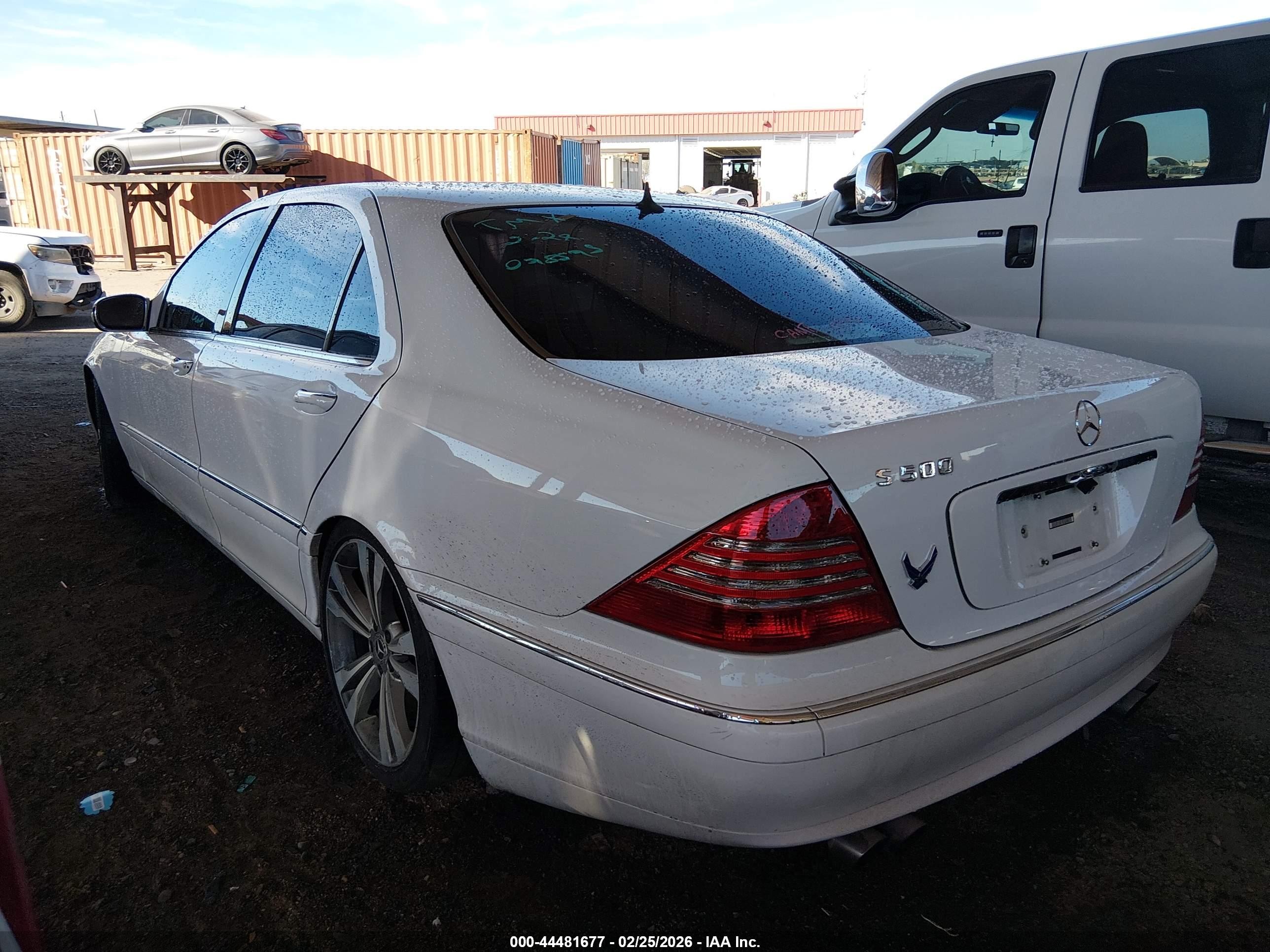 2000 Mercedes-benz S 430   White vin: WDBNG70J7YA098595
