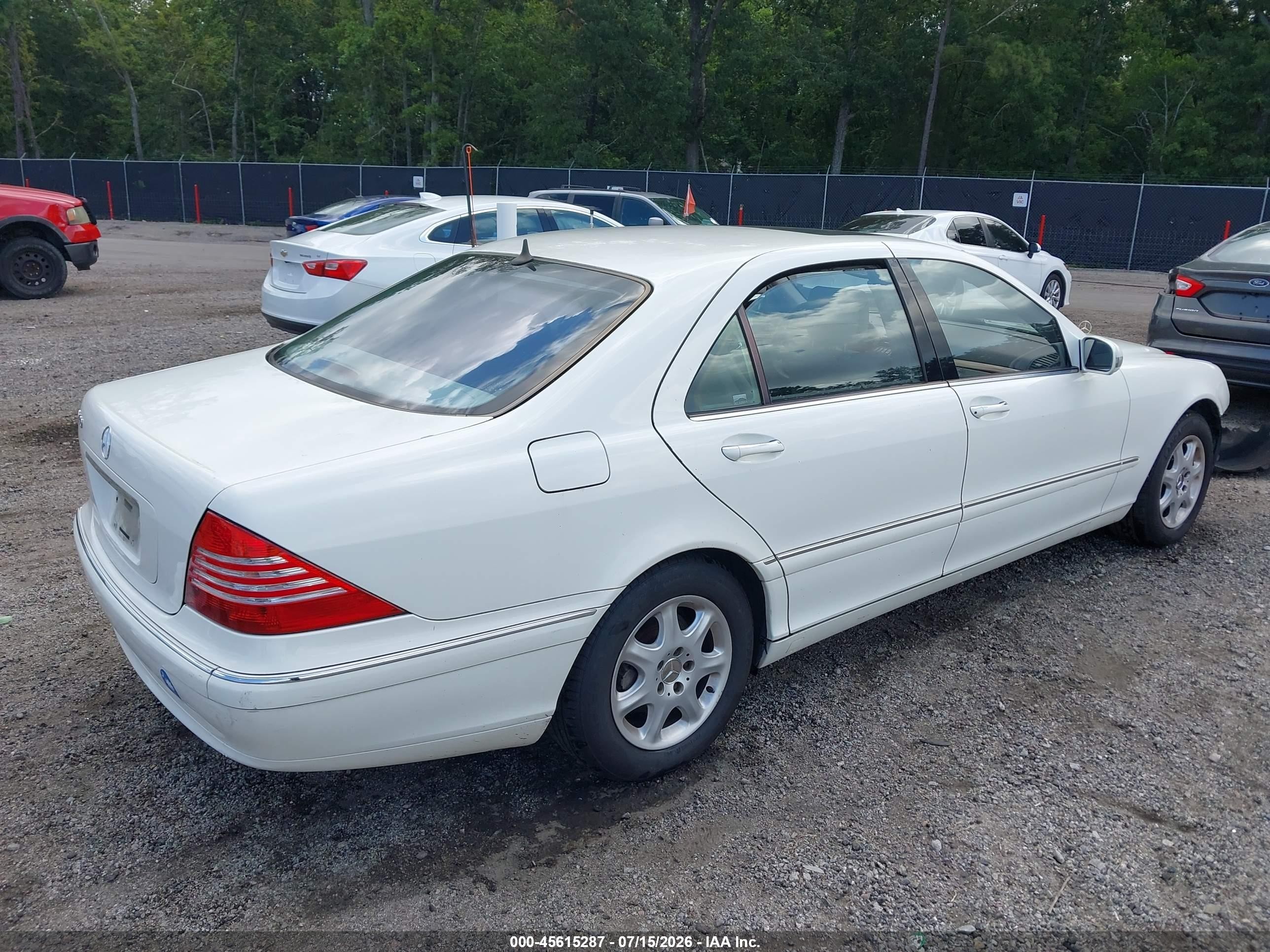 2002 Mercedes-benz S 430   White vin: WDBNG70J82A297730