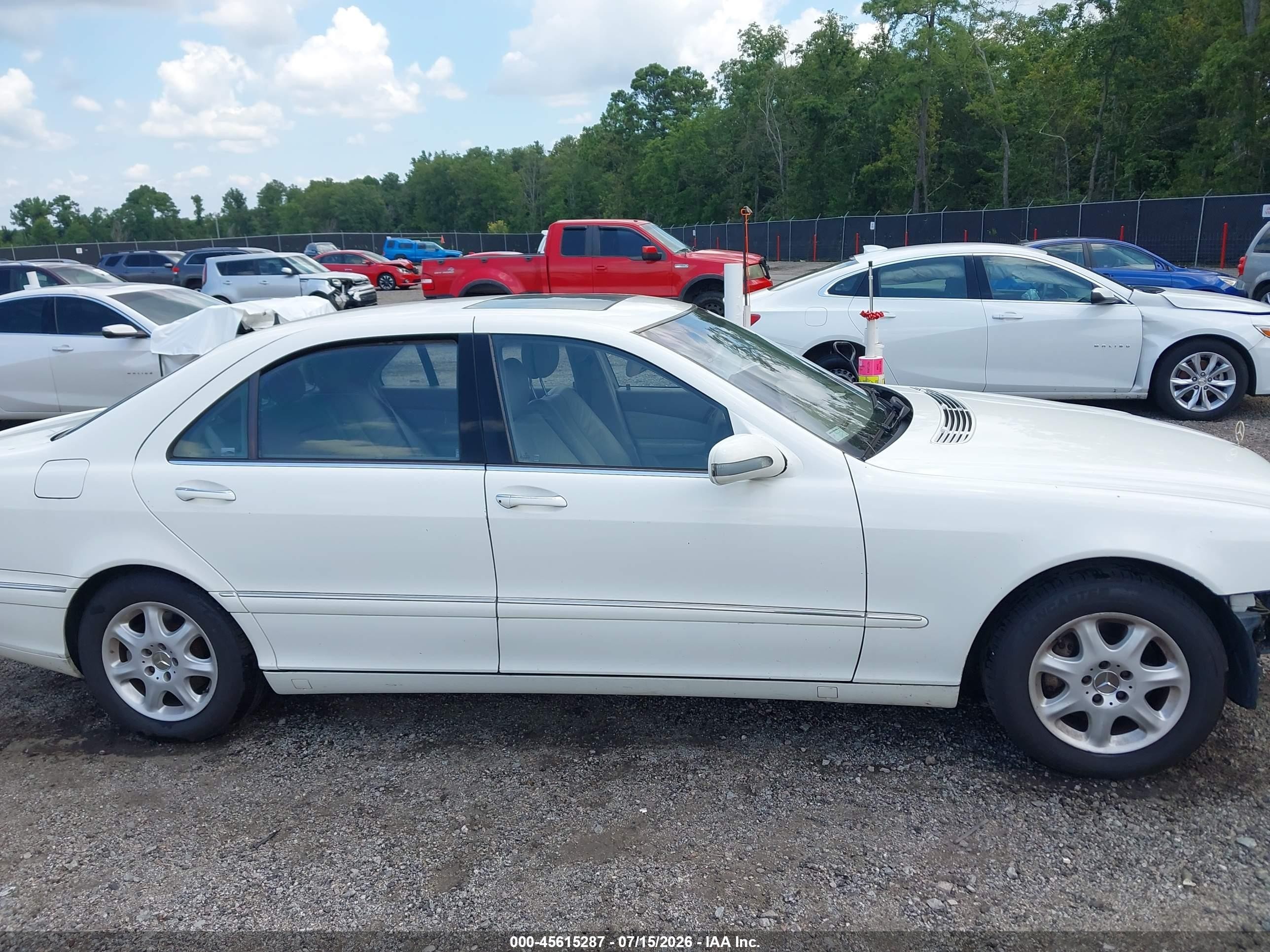 2002 Mercedes-benz S 430   White vin: WDBNG70J82A297730