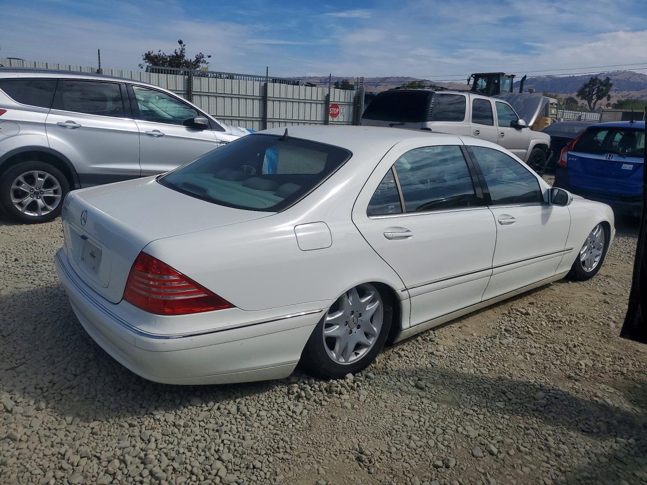 2003 Mercedes-benz S 430 White vin: WDBNG70J83A364327