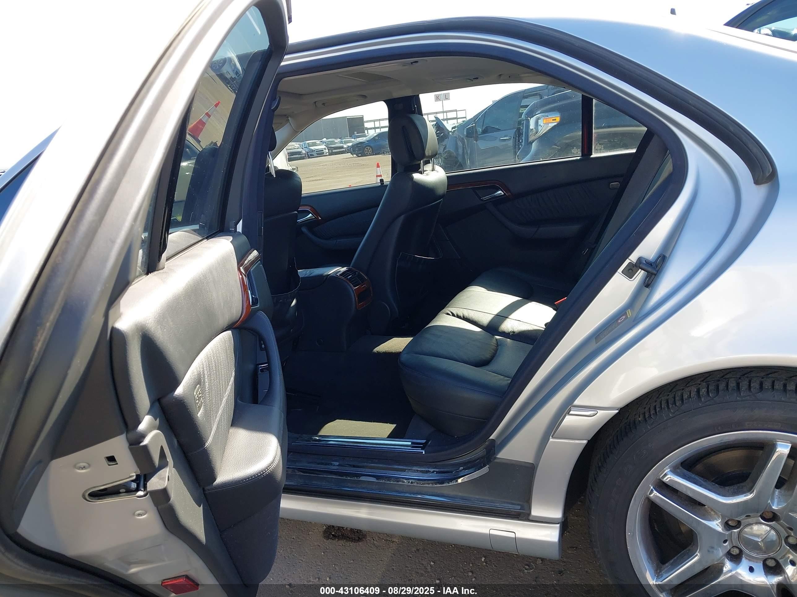2006 Mercedes-benz S 430   Серебряный vin: WDBNG70J96A474002
