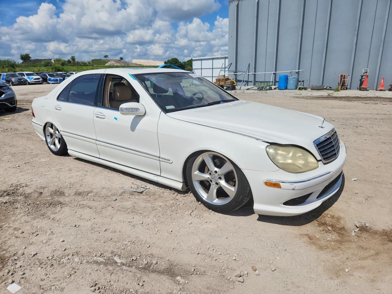2006 Mercedes-benz S 430 White vin: WDBNG70J96A475196
