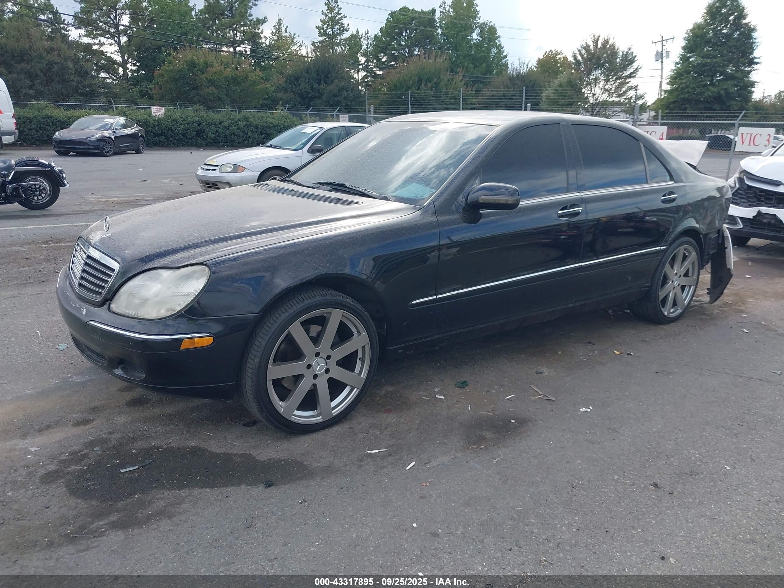 2000 Mercedes-benz S 430   Black vin: WDBNG70J9YA091857