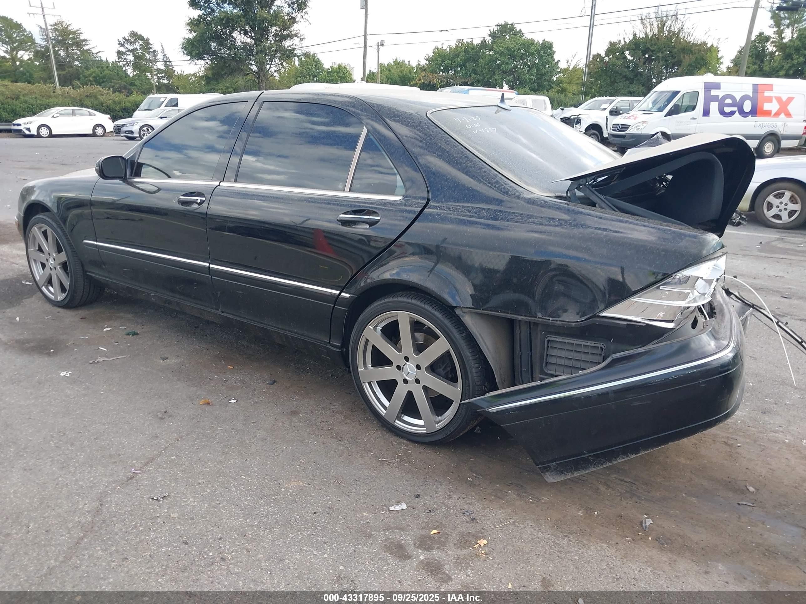 2000 Mercedes-benz S 430   Black vin: WDBNG70J9YA091857