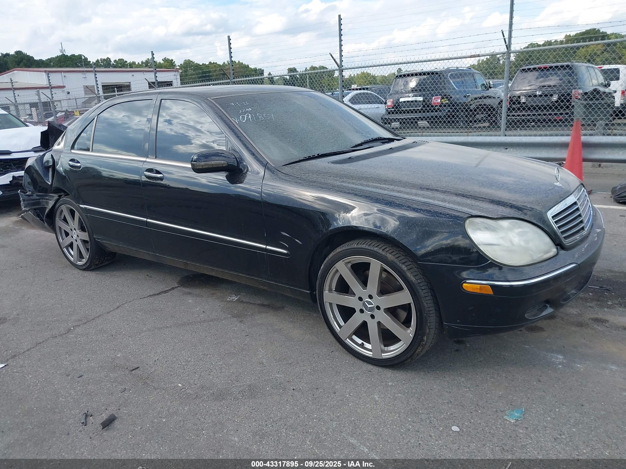 2000 Mercedes-benz S 430   Черный vin: WDBNG70J9YA091857