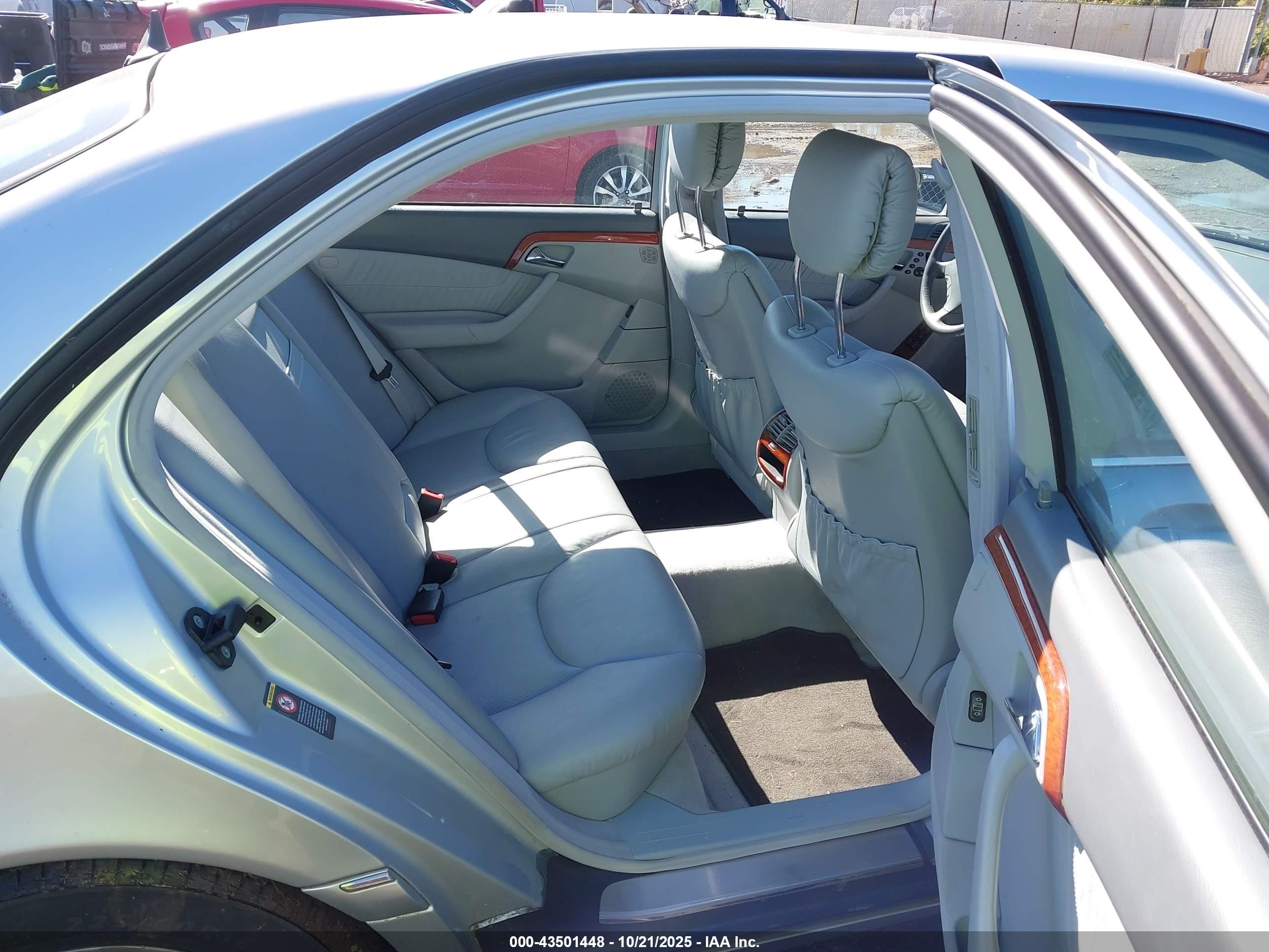 2000 Mercedes-benz S 430   Серебряный vin: WDBNG70JXYA115261