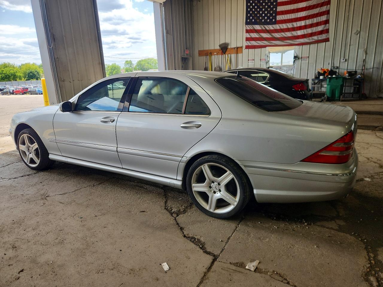 2002 Mercedes-benz S 55 Amg Silver vin: WDBNG73J22A251466