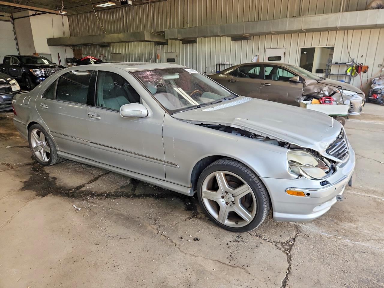 2002 Mercedes-benz S 55 Amg Silver vin: WDBNG73J22A251466