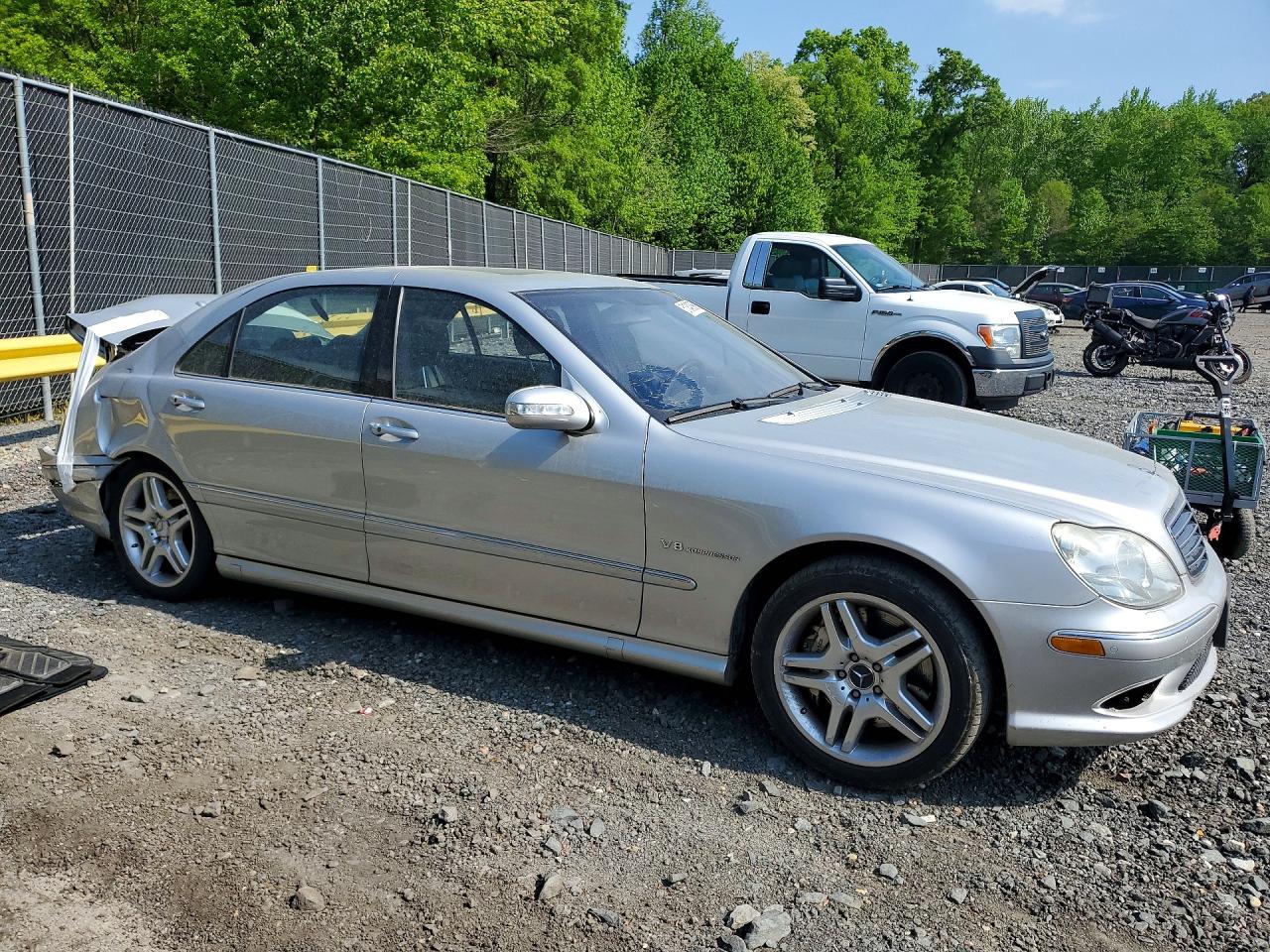 2004 Mercedes Benz S 55 Amg Silver vin: WDBNG74J74A399338