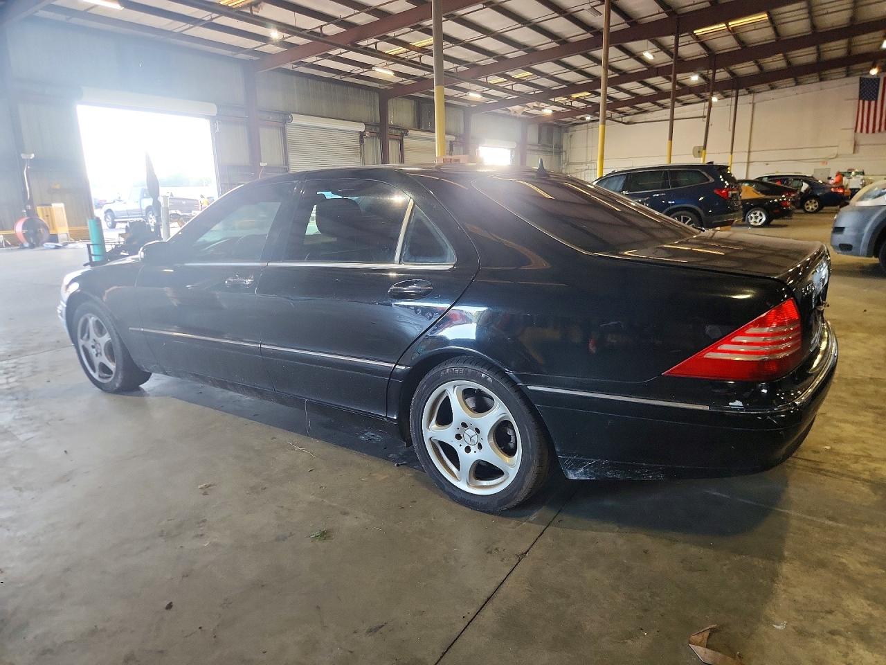 2005 Mercedes-benz S 500 Black vin: WDBNG75J05A436214