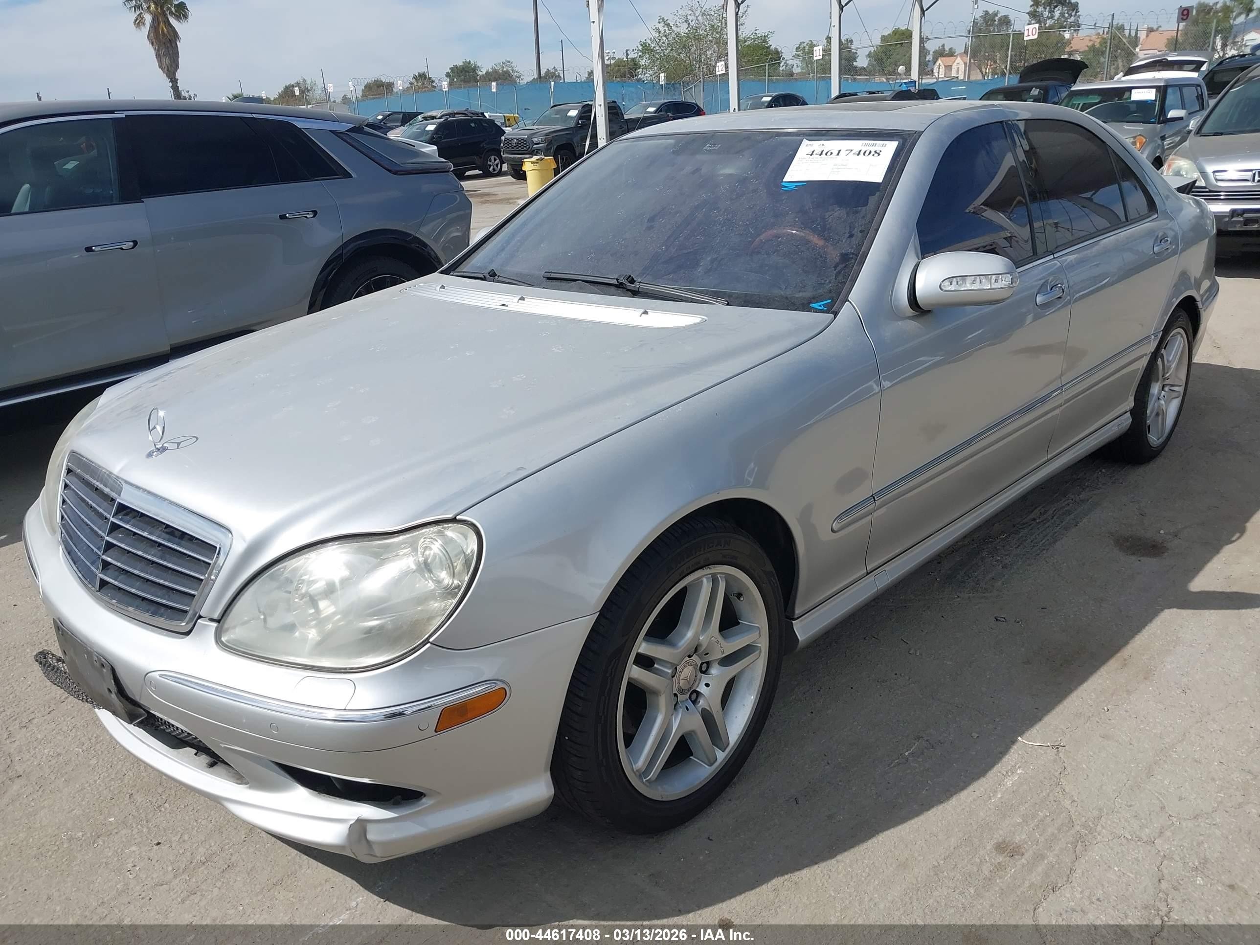 2006 Mercedes-benz S 500   Серый vin: WDBNG75J06A480747