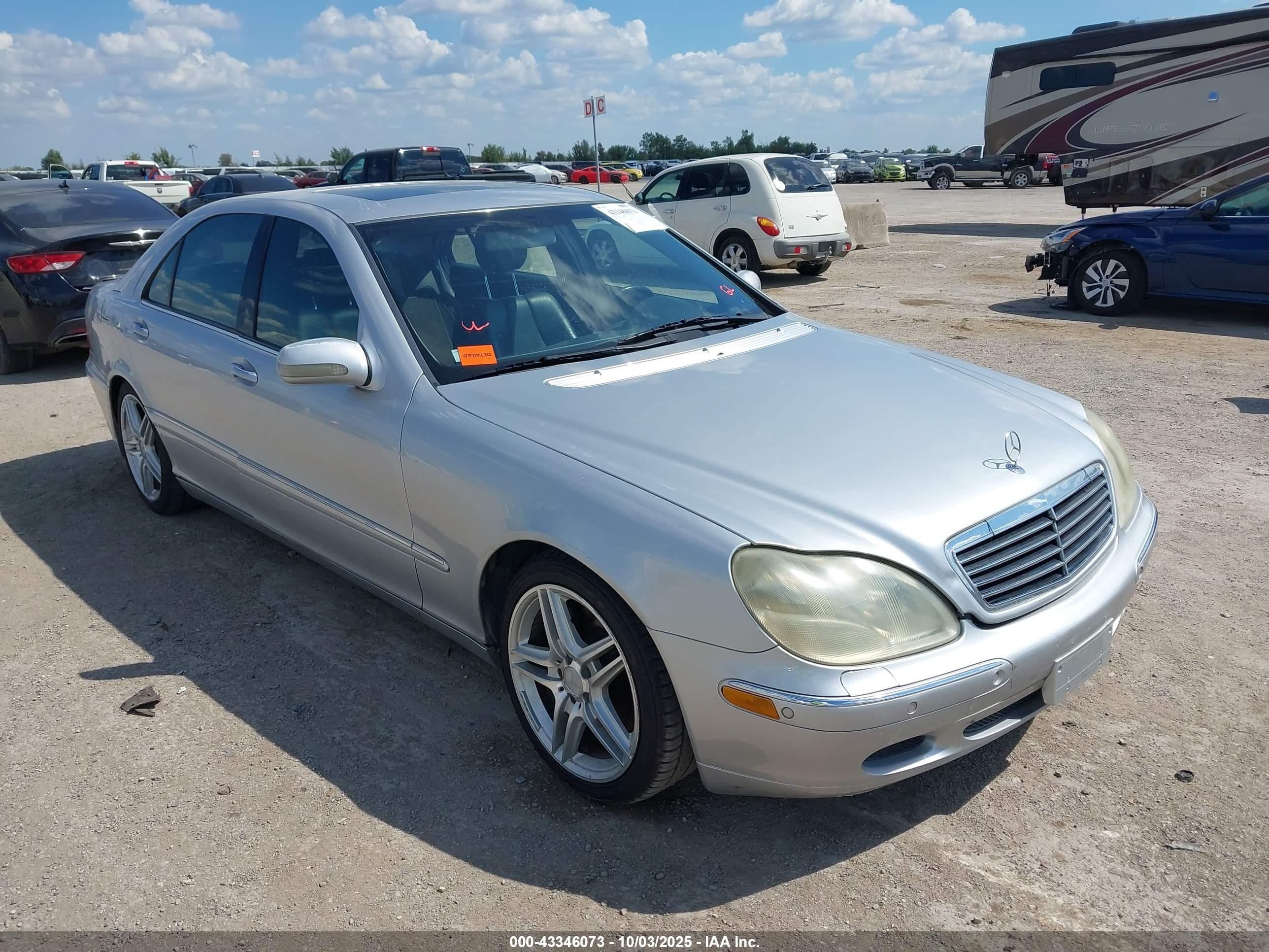 2000 Mercedes-benz S 500   Silver vin: WDBNG75J0YA026212