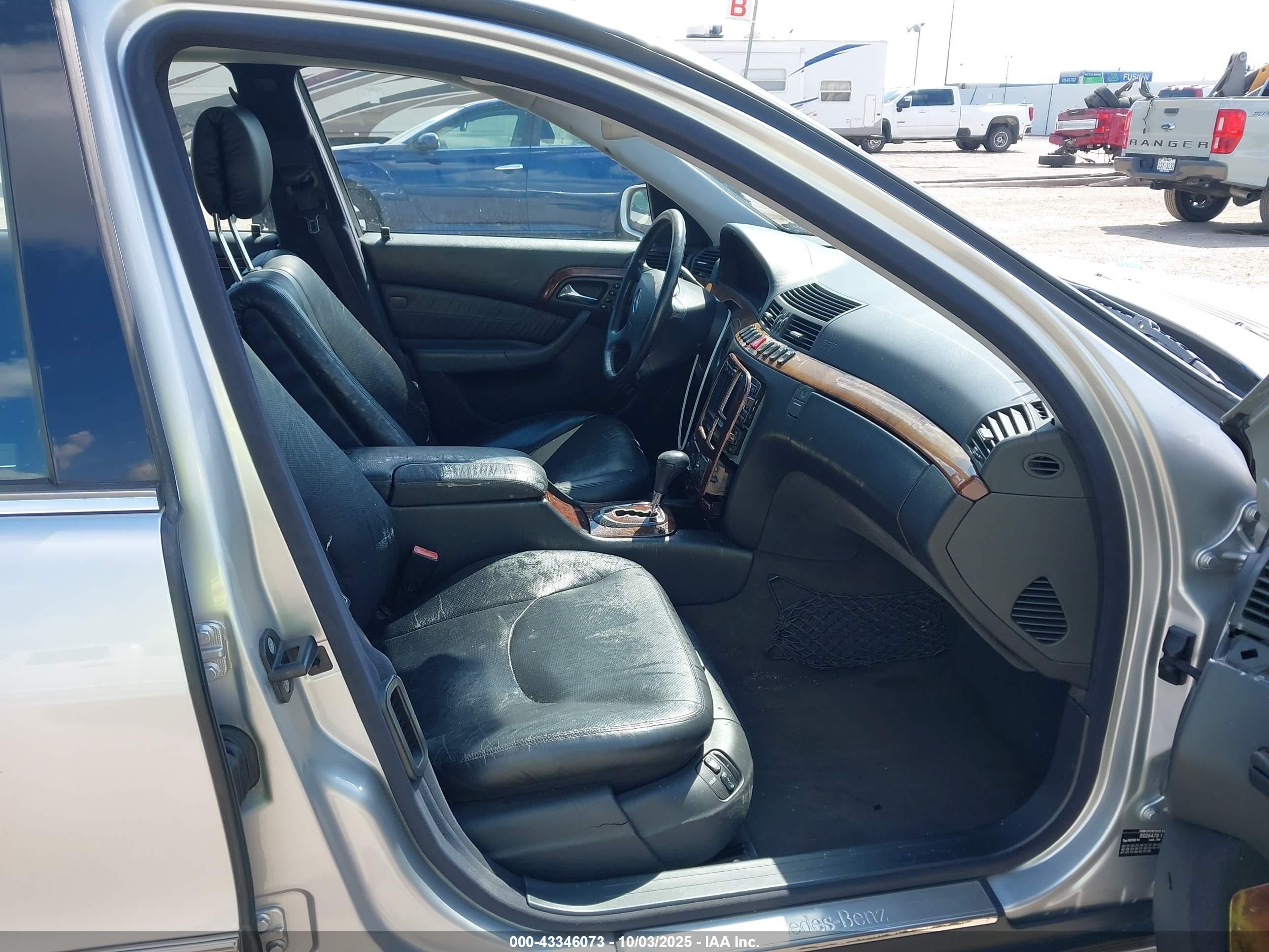 2000 Mercedes-benz S 500   Silver vin: WDBNG75J0YA026212