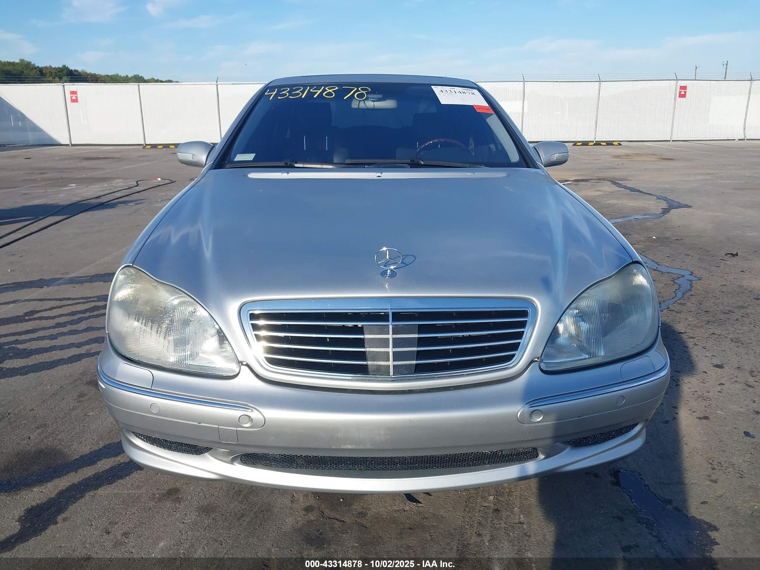 2001 Mercedes-benz S 500   Silver vin: WDBNG75J11A158448