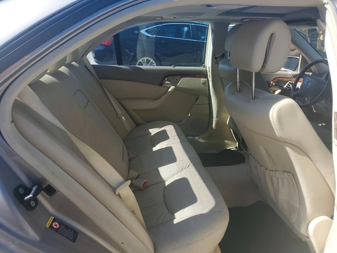 2005 Mercedes-benz S 500 Silver vin: WDBNG75J15A452289