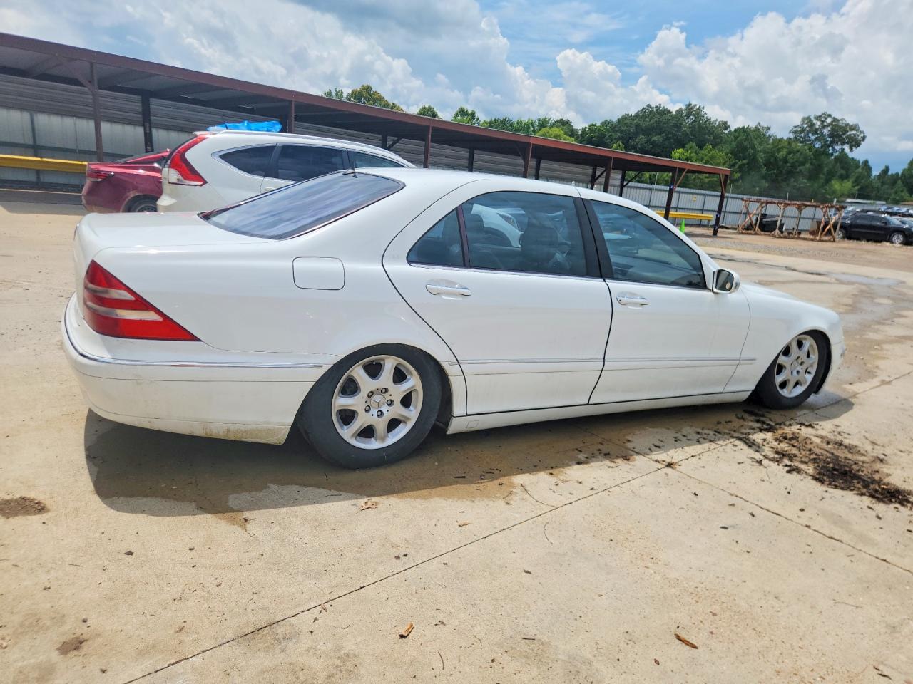 2001 Mercedes-benz S 500 White vin: WDBNG75J21A151105