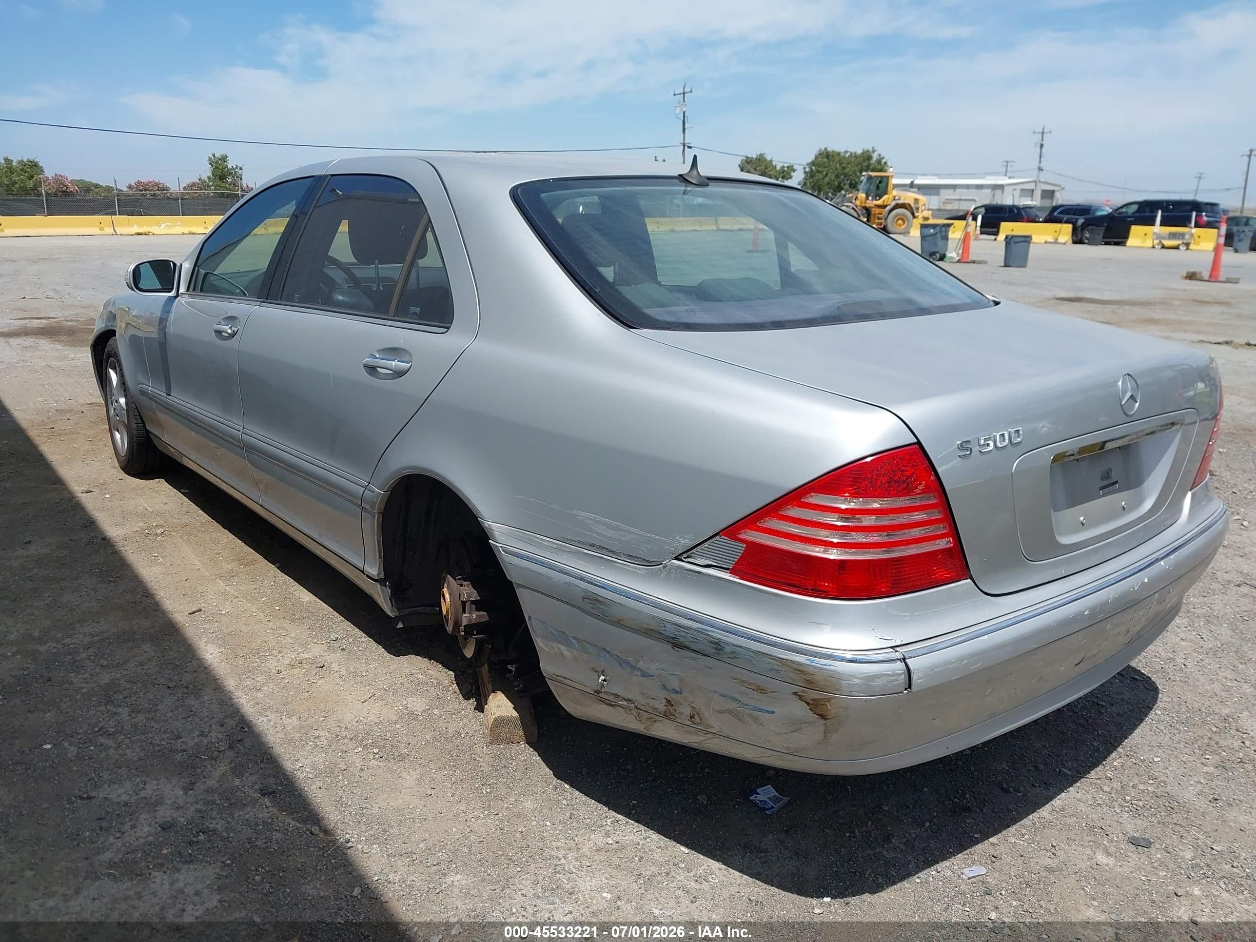 2005 Mercedes-benz S 500   Серебряный vin: WDBNG75J25A445271