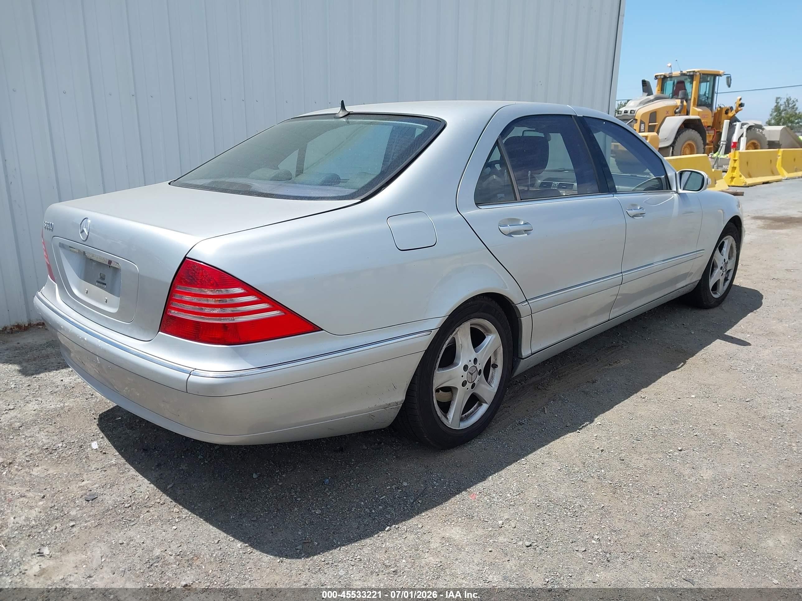 2005 Mercedes-benz S 500   Серебряный vin: WDBNG75J25A445271