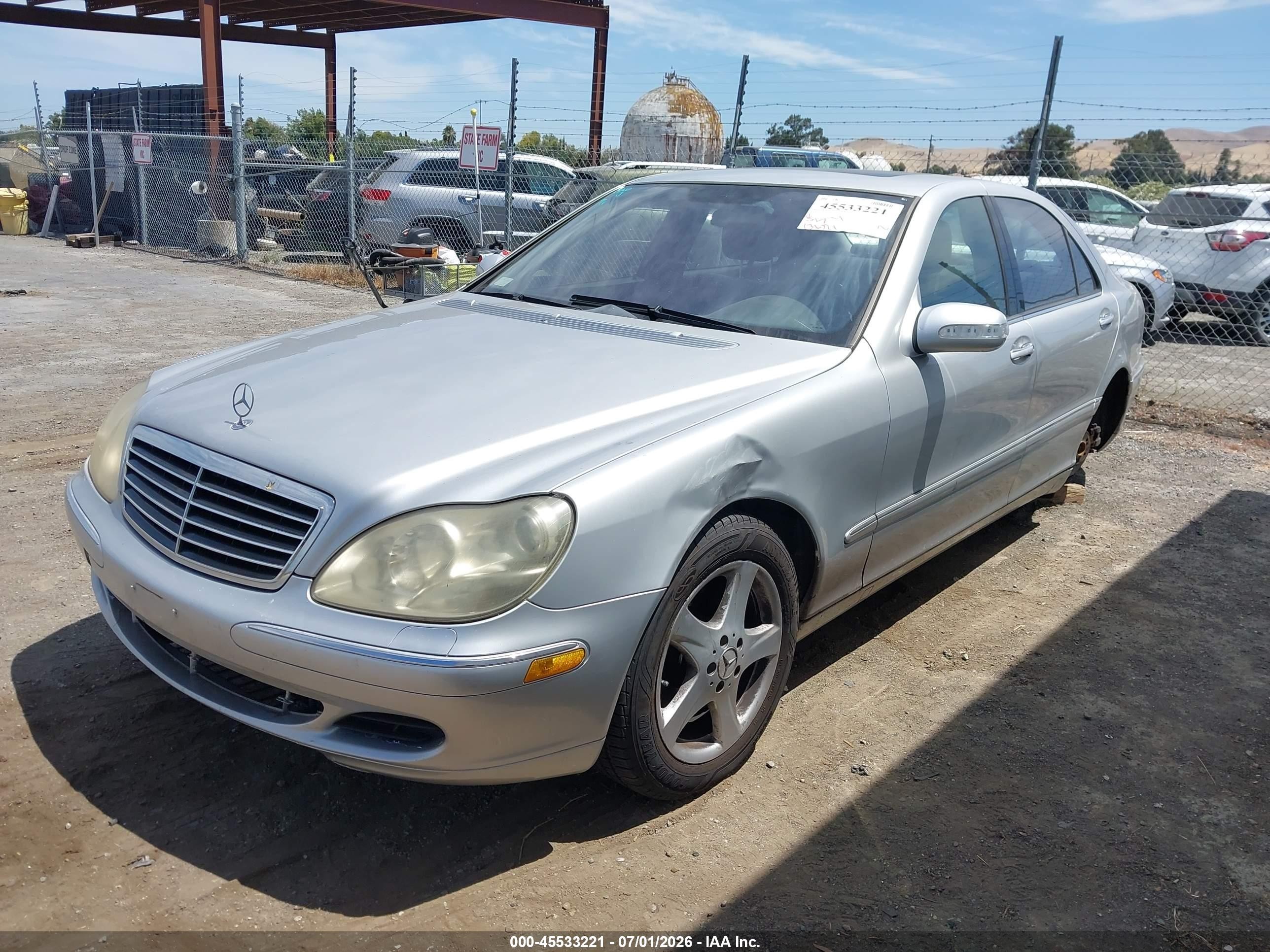 2005 Mercedes-benz S 500   Серебряный vin: WDBNG75J25A445271
