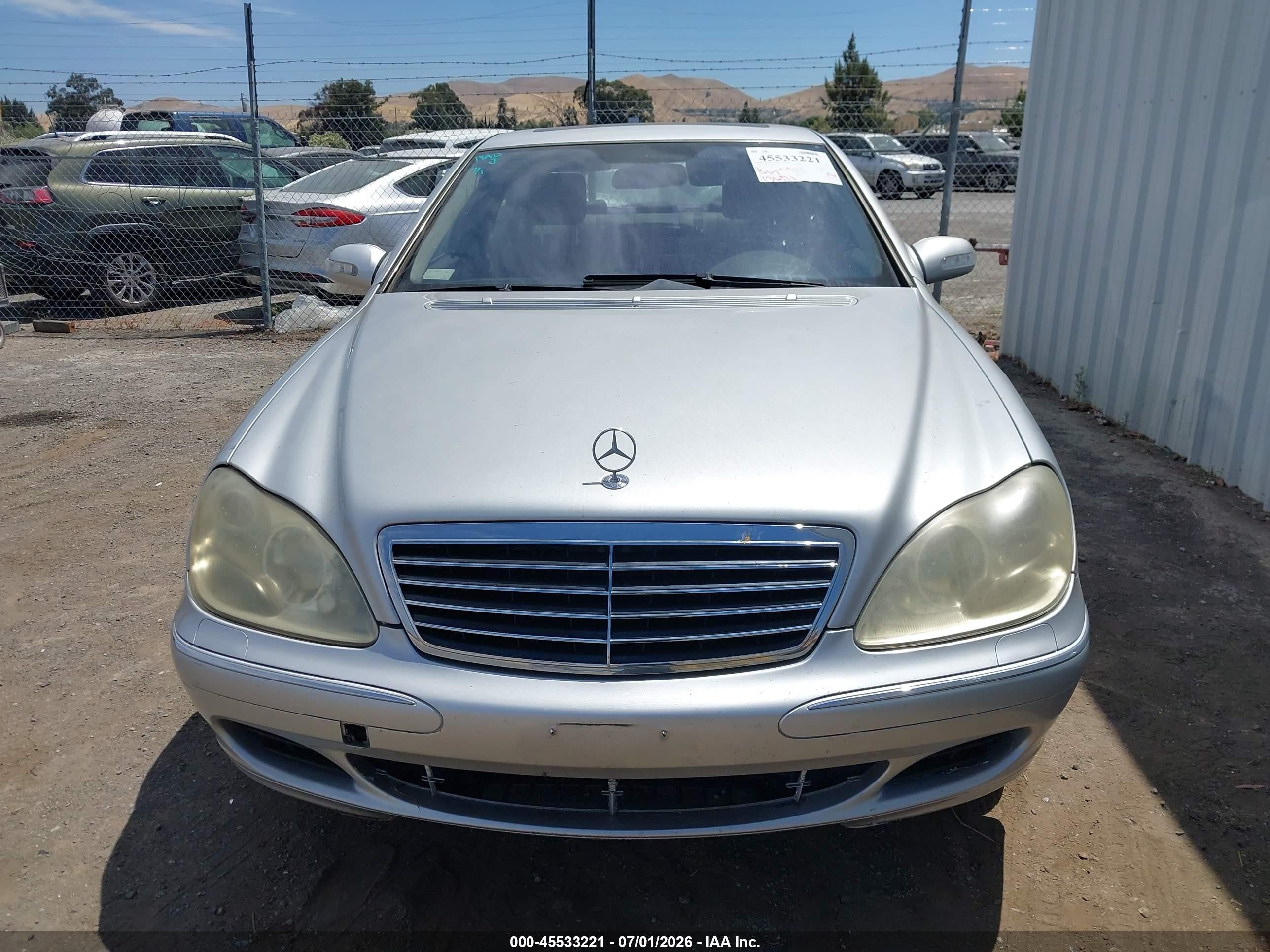 2005 Mercedes-benz S 500   Серебряный vin: WDBNG75J25A445271