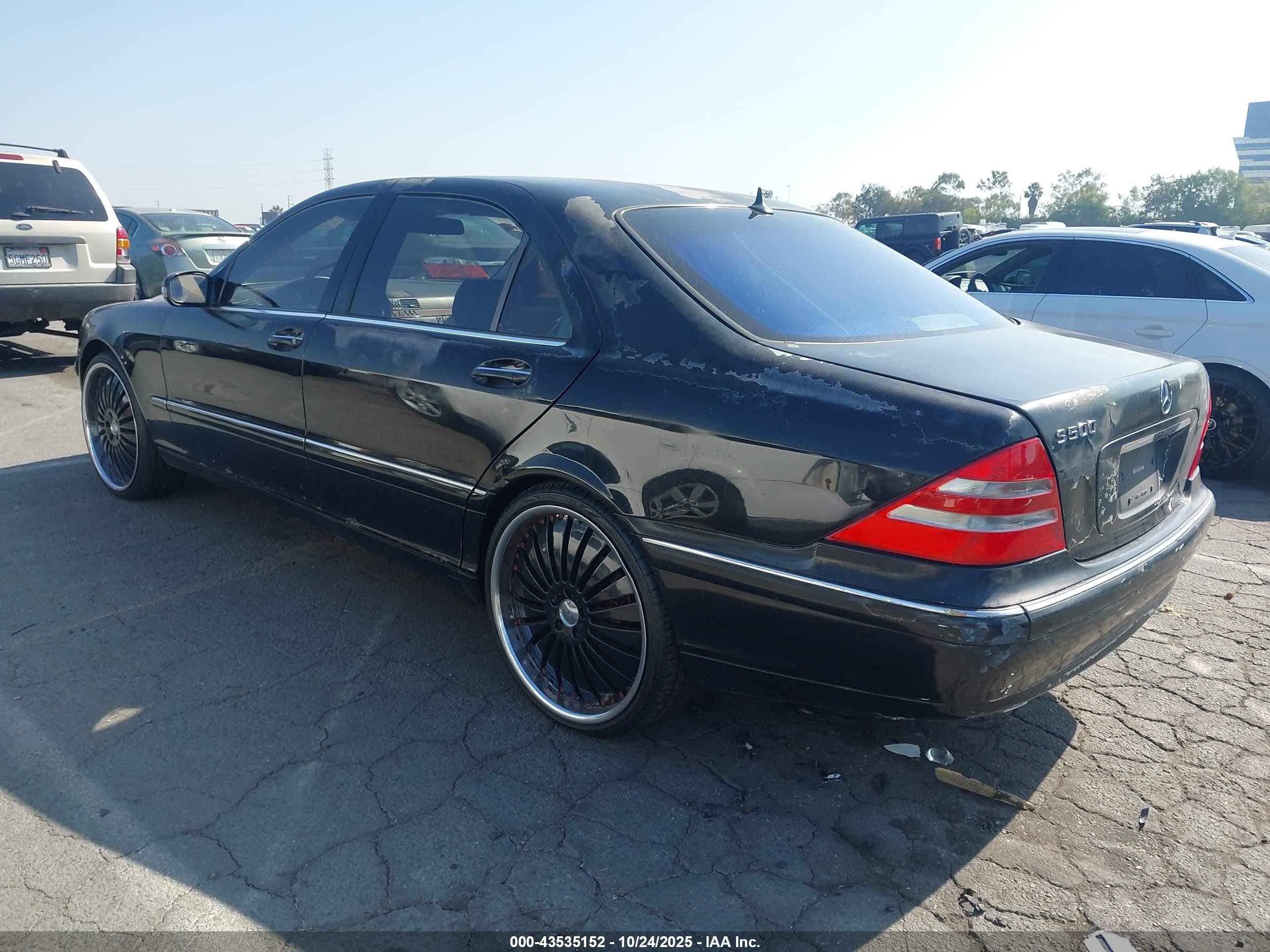 2000 Mercedes-benz S 500   Black vin: WDBNG75J2YA050866