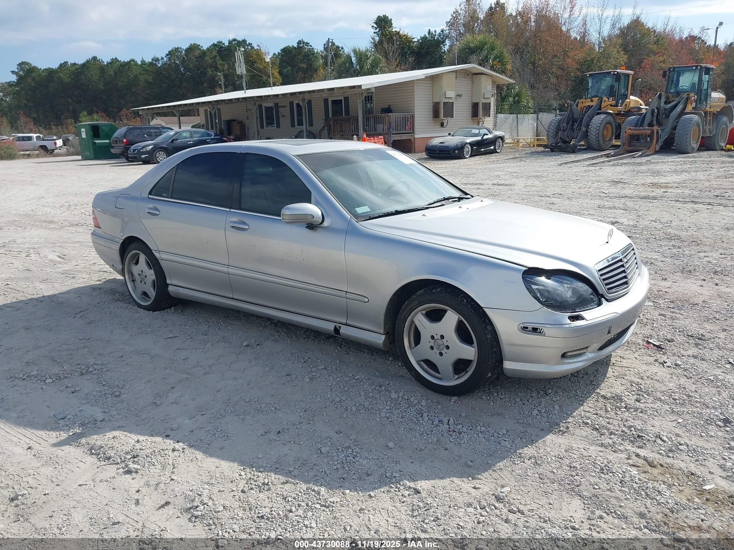 2000 Mercedes-benz S 500   Silver vin: WDBNG75J2YA096648
